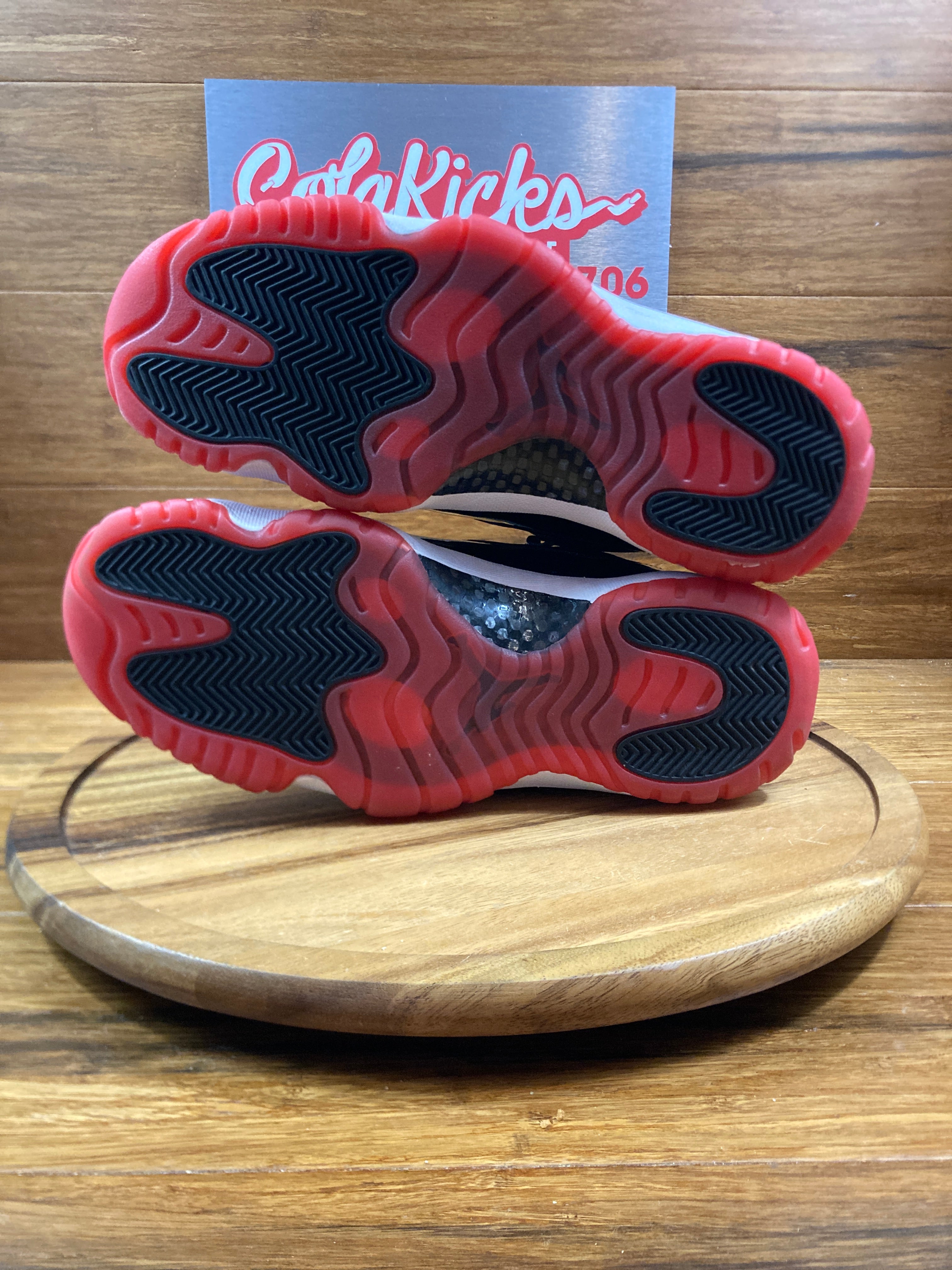 Jordan 11 Retro Low Bred (2025)