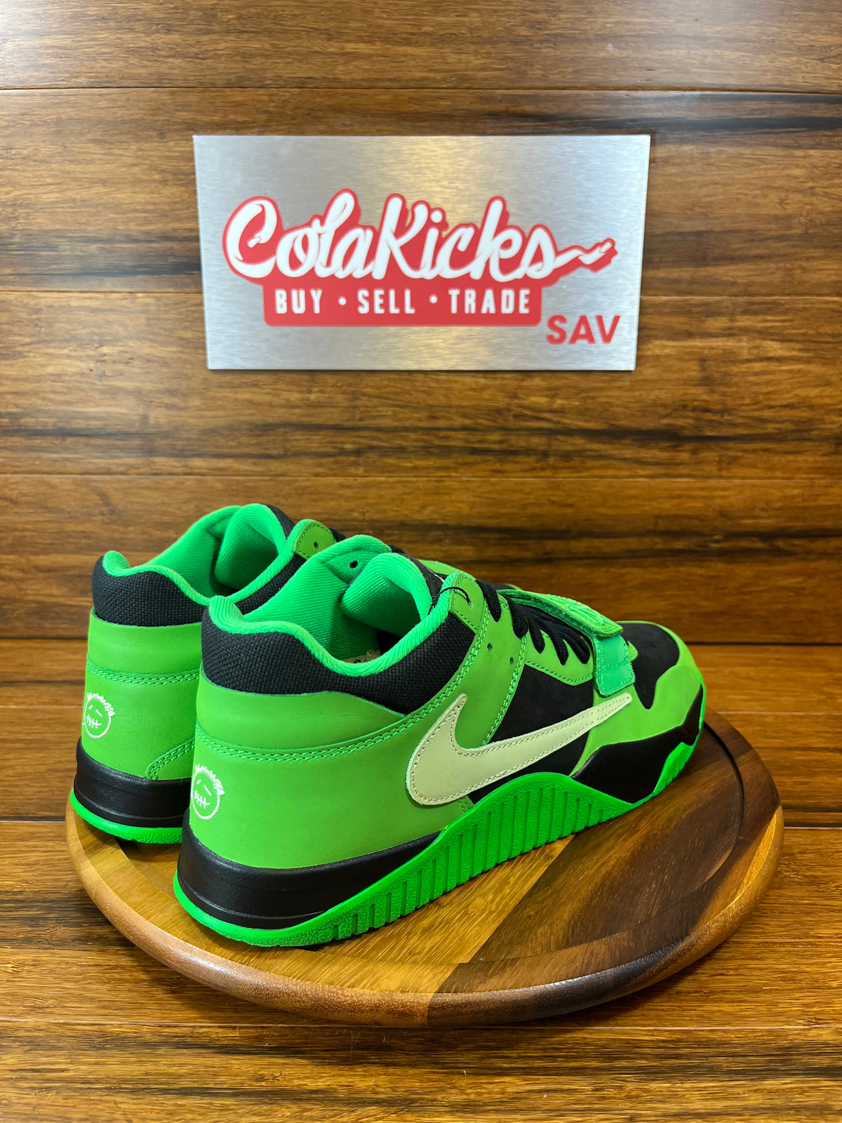 Jordan CJ1 T-Rexx Travis Scott Green Spark