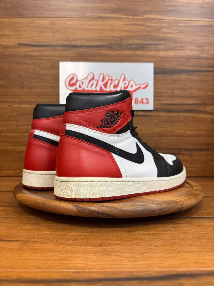Jordan 1 Retro Black Toe (2016)