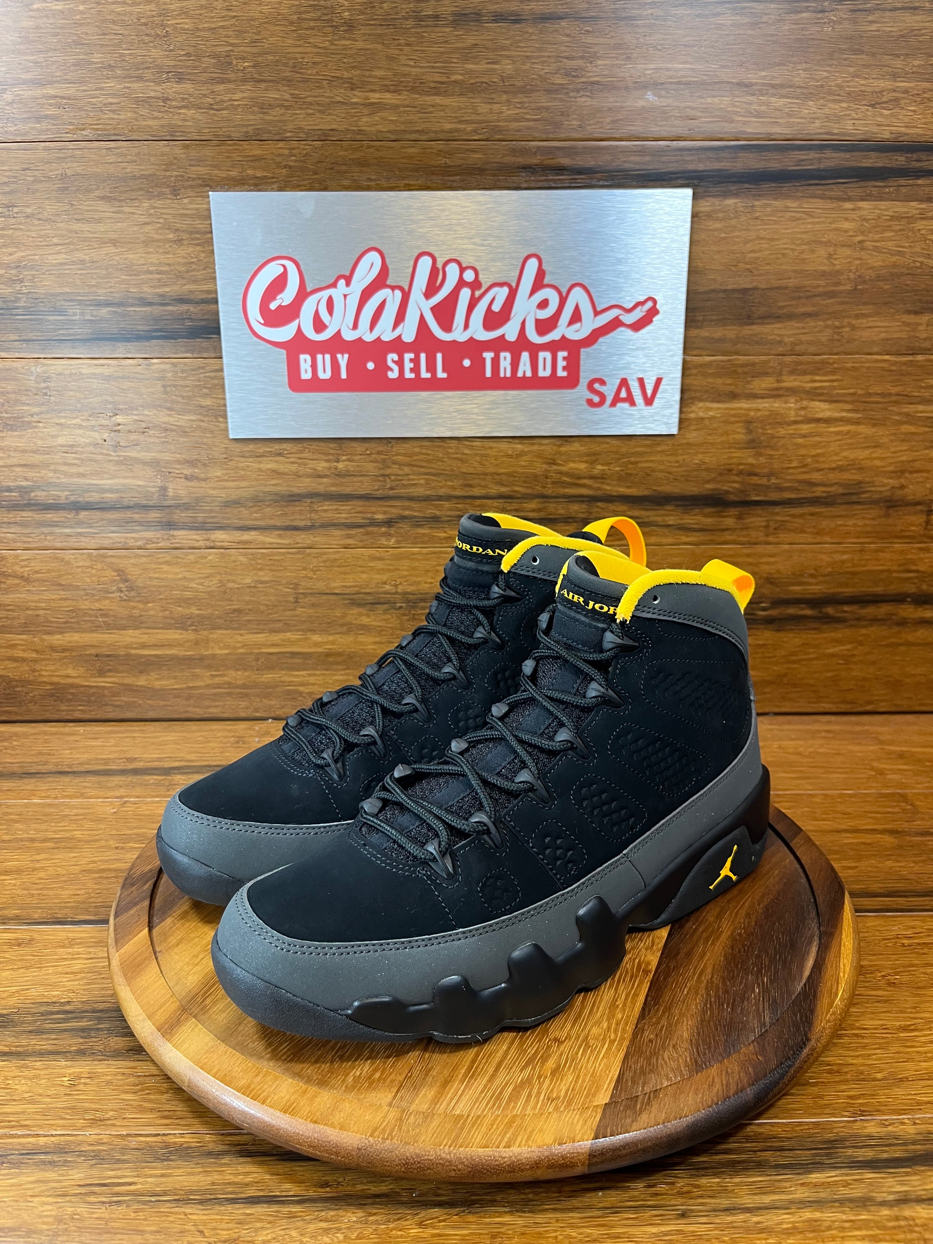 Jordan 9 Retro Dark Charcoal University Gold