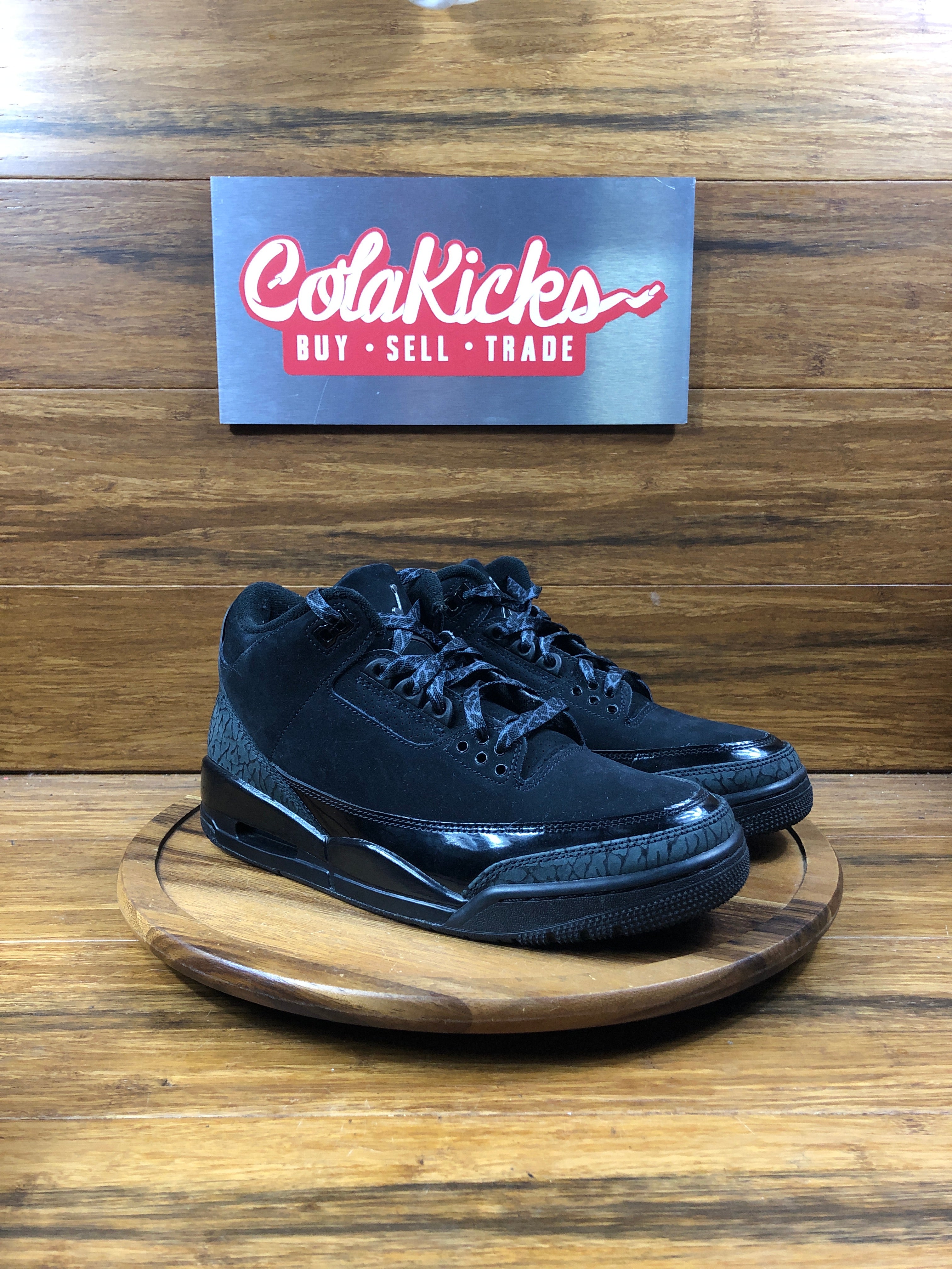 Jordan 3 Retro Black Cat (2025)