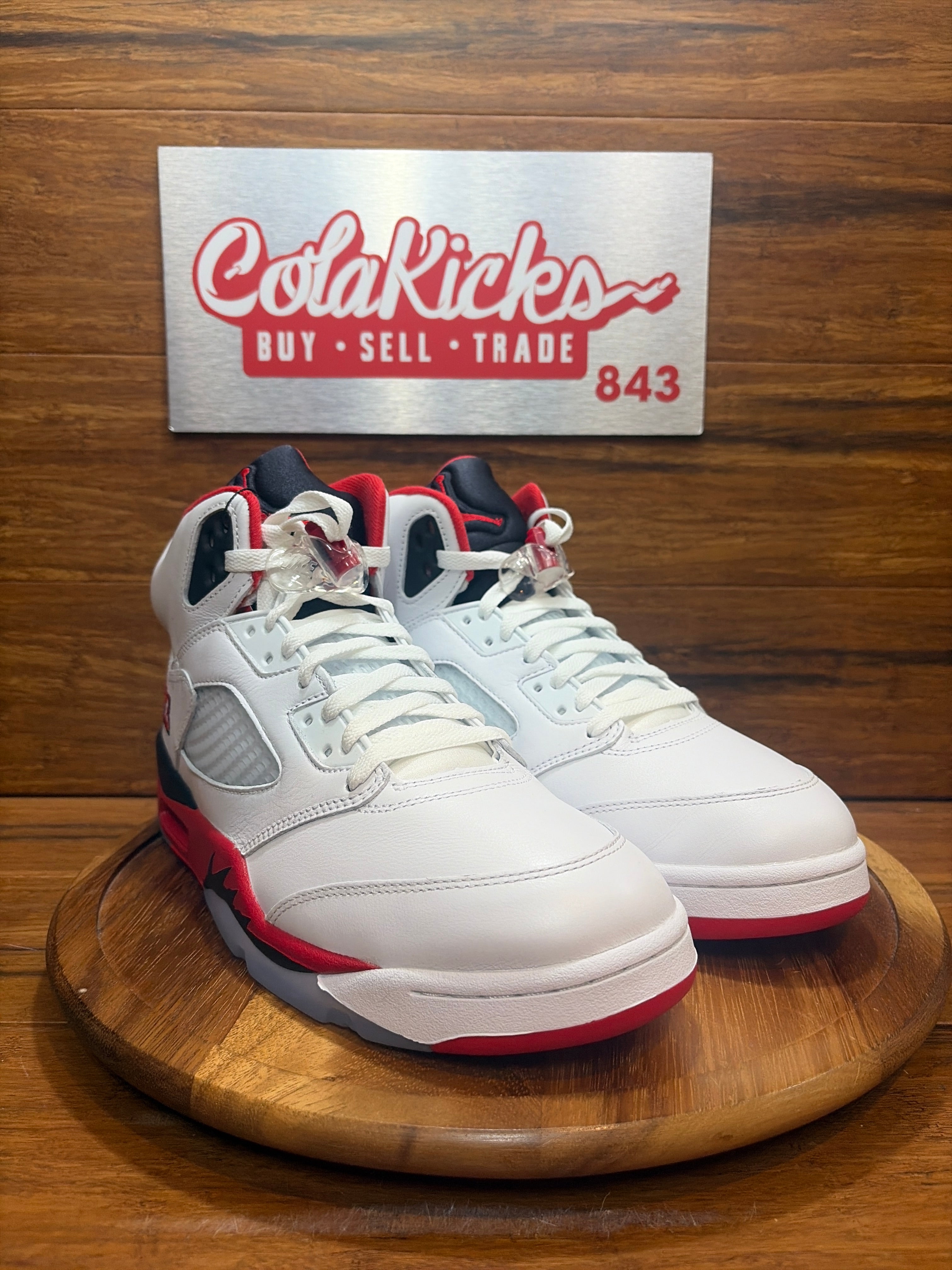 Jordan 5 Retro Fire Red Black Tongue (2025)
