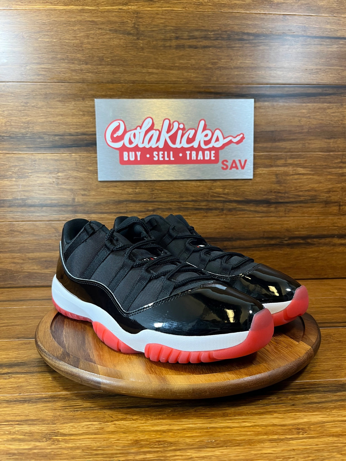 Jordan 11 Retro Low Bred (2025)