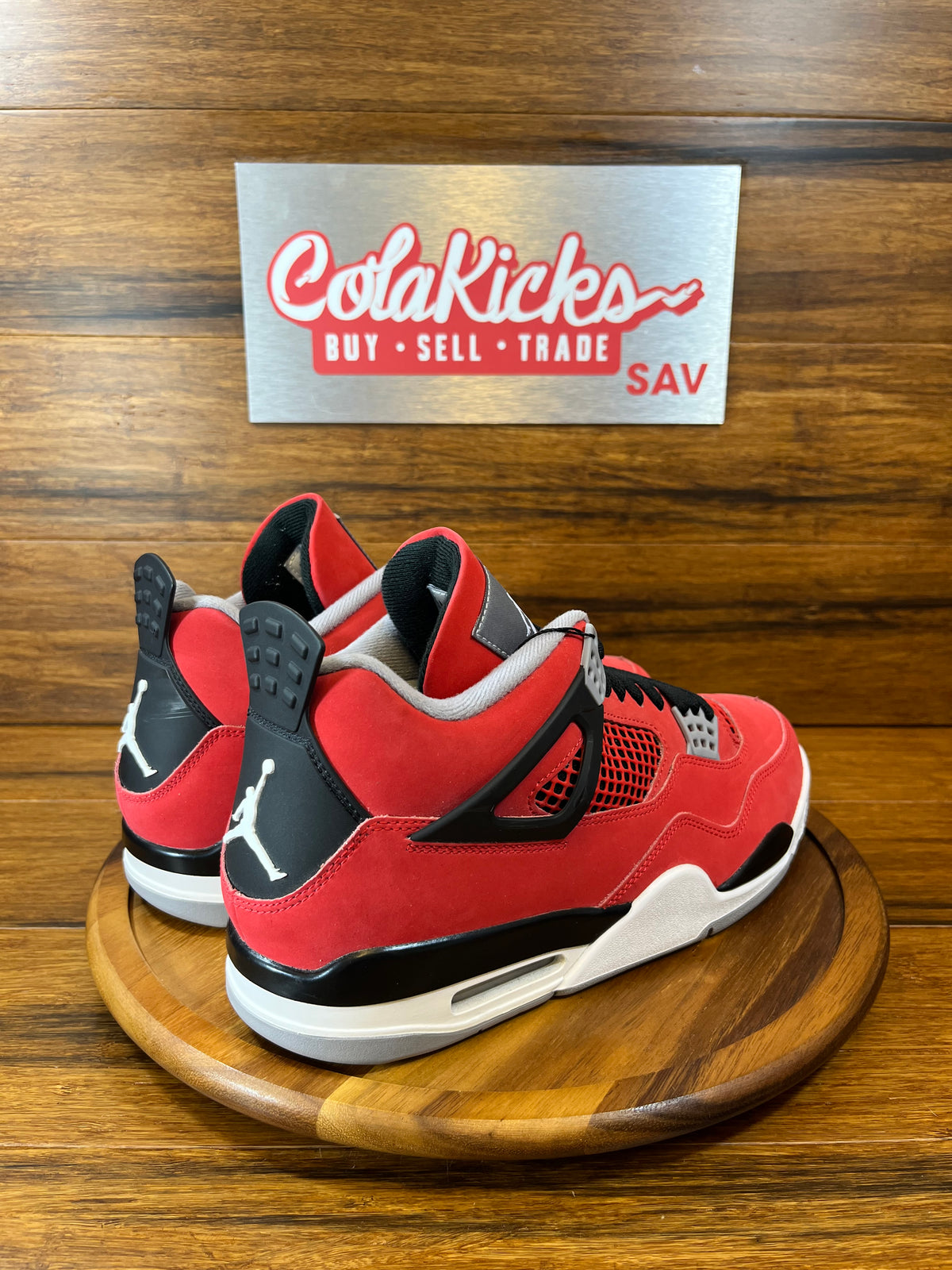 Jordan 4 Retro Toro Bravo (2026)
