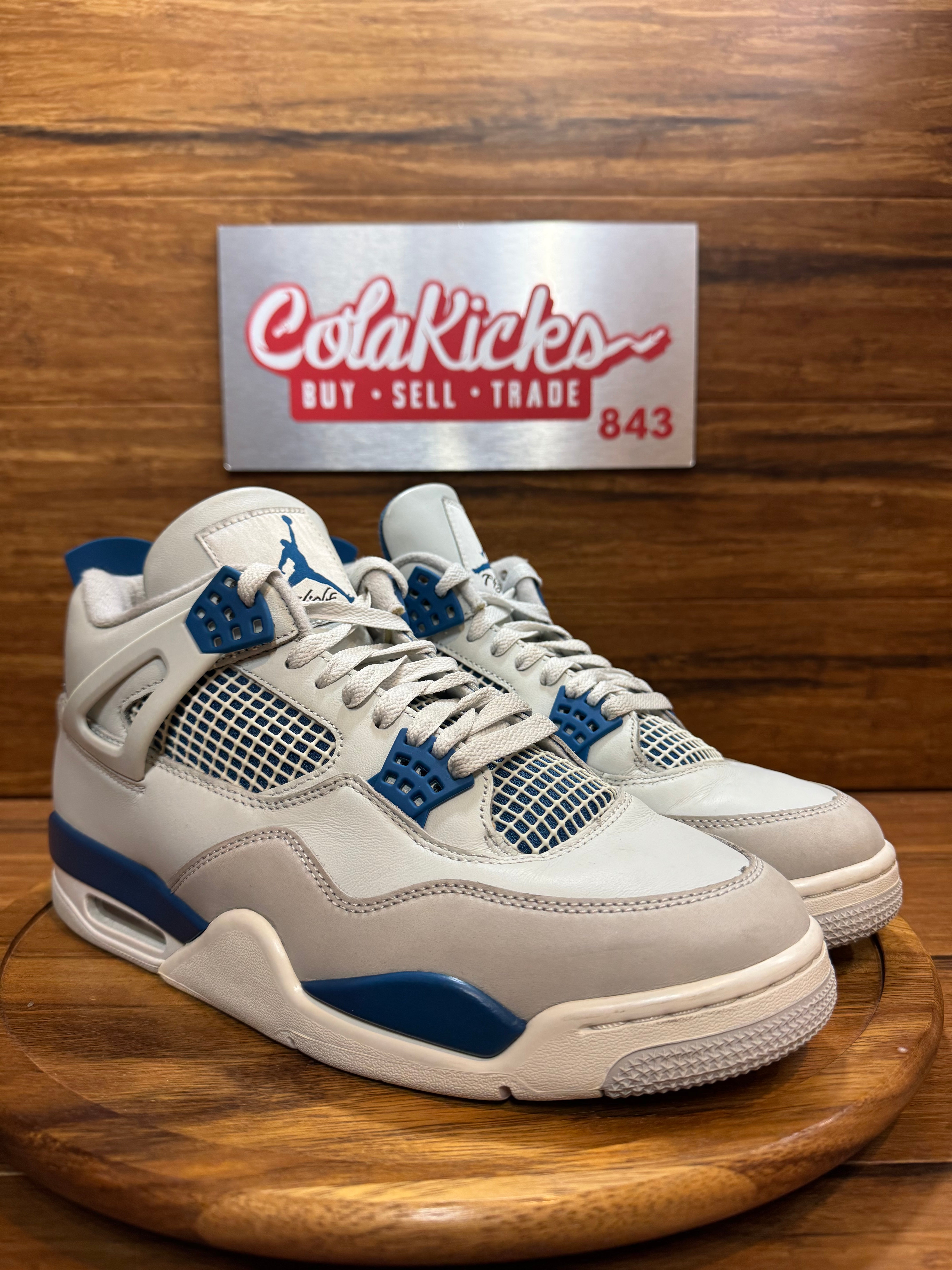 Jordan 4 Retro Military Blue (2024)