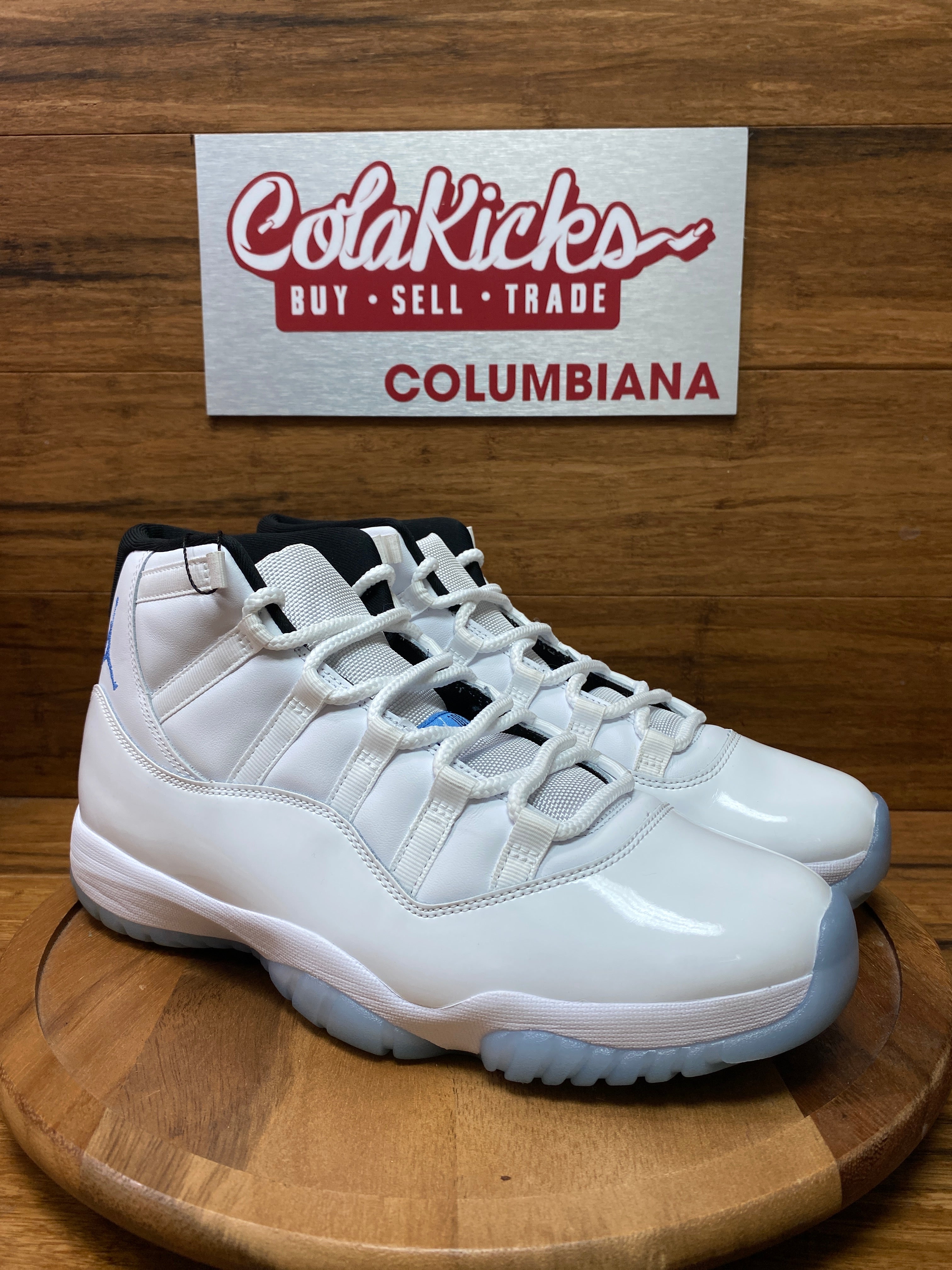 Jordan 11 Retro Legend Blue (2024)