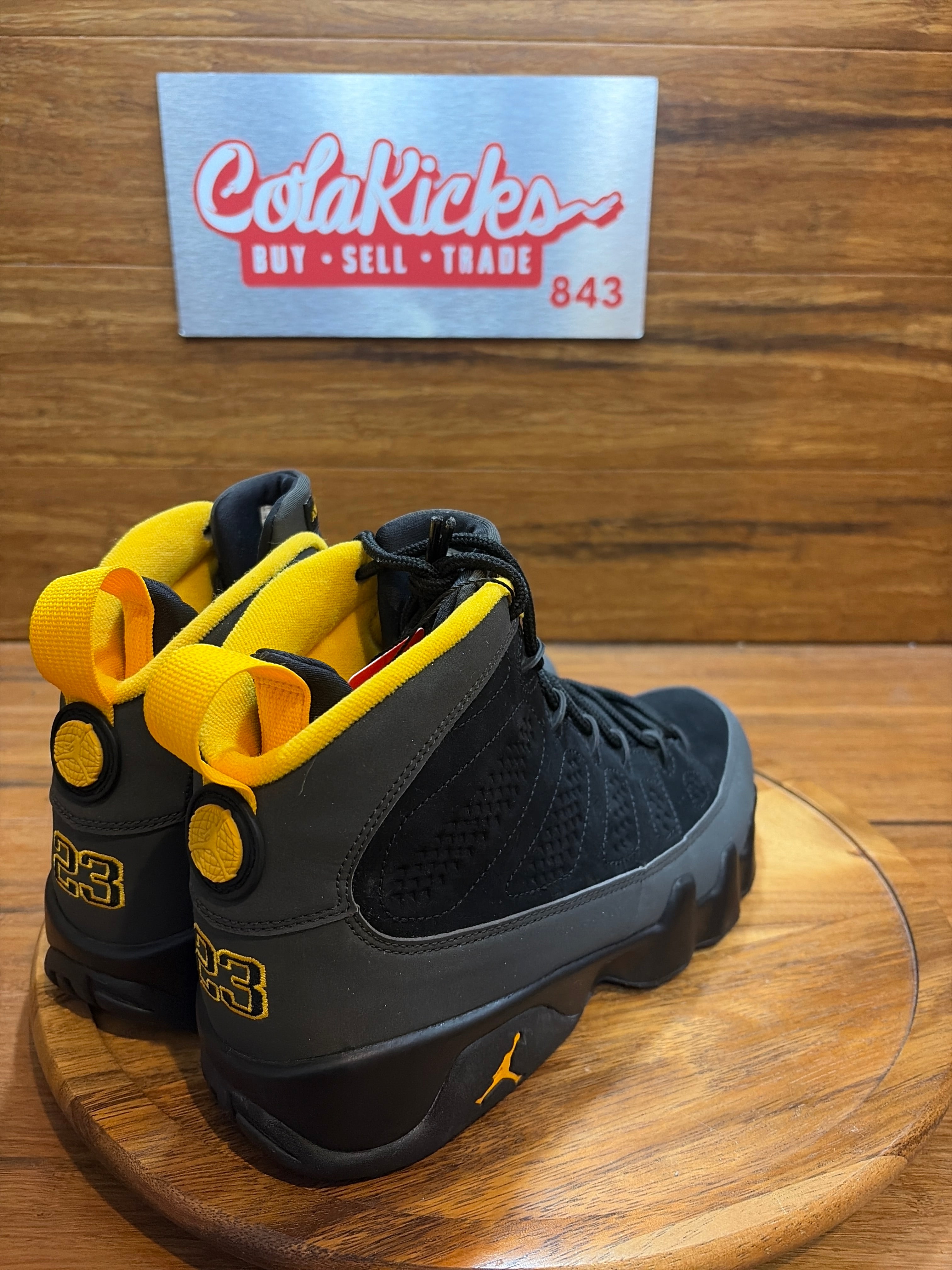 Jordan 9 Retro Dark Charcoal University Gold