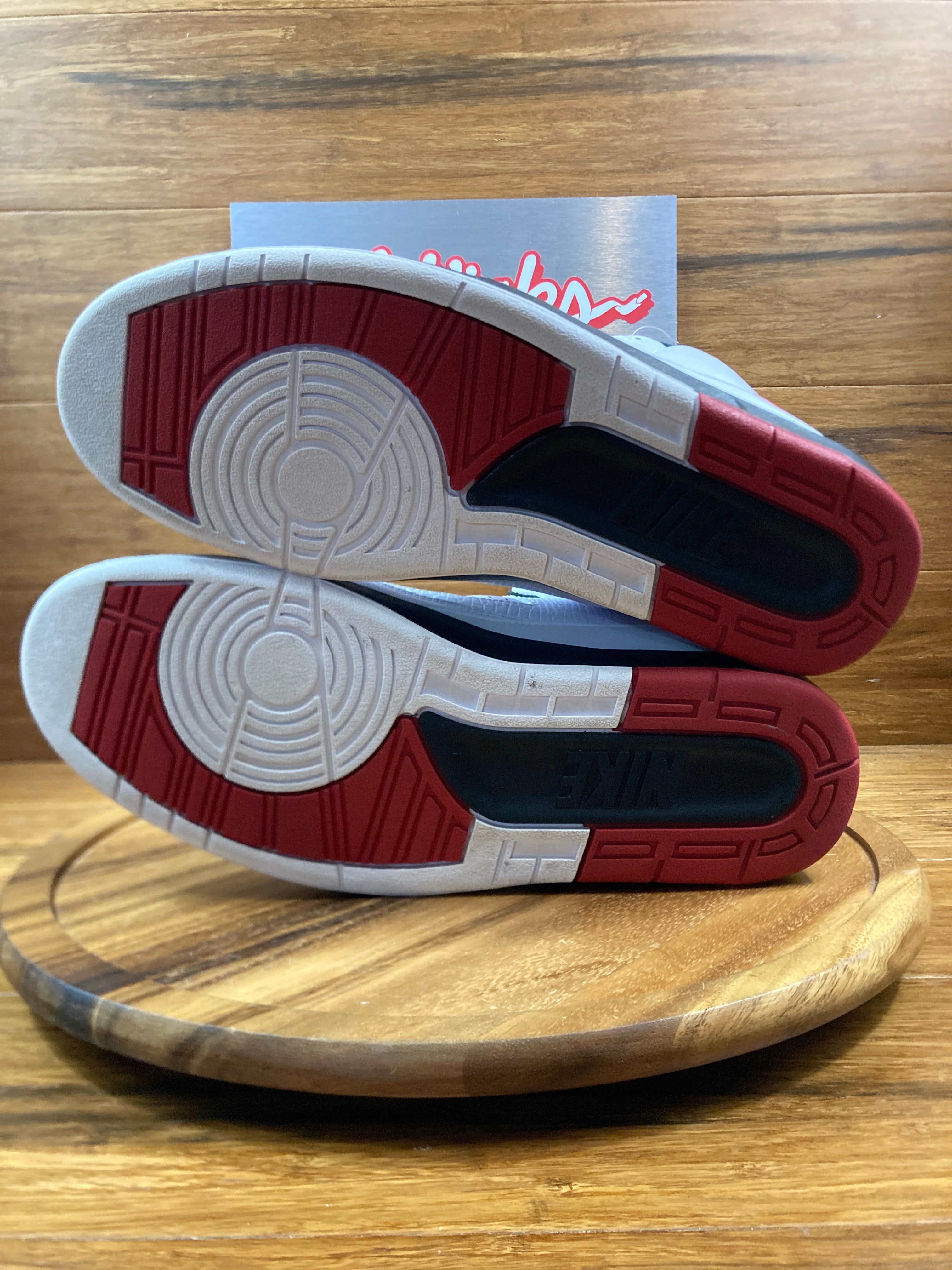 Jordan 2 Retro OG Chicago (2022)