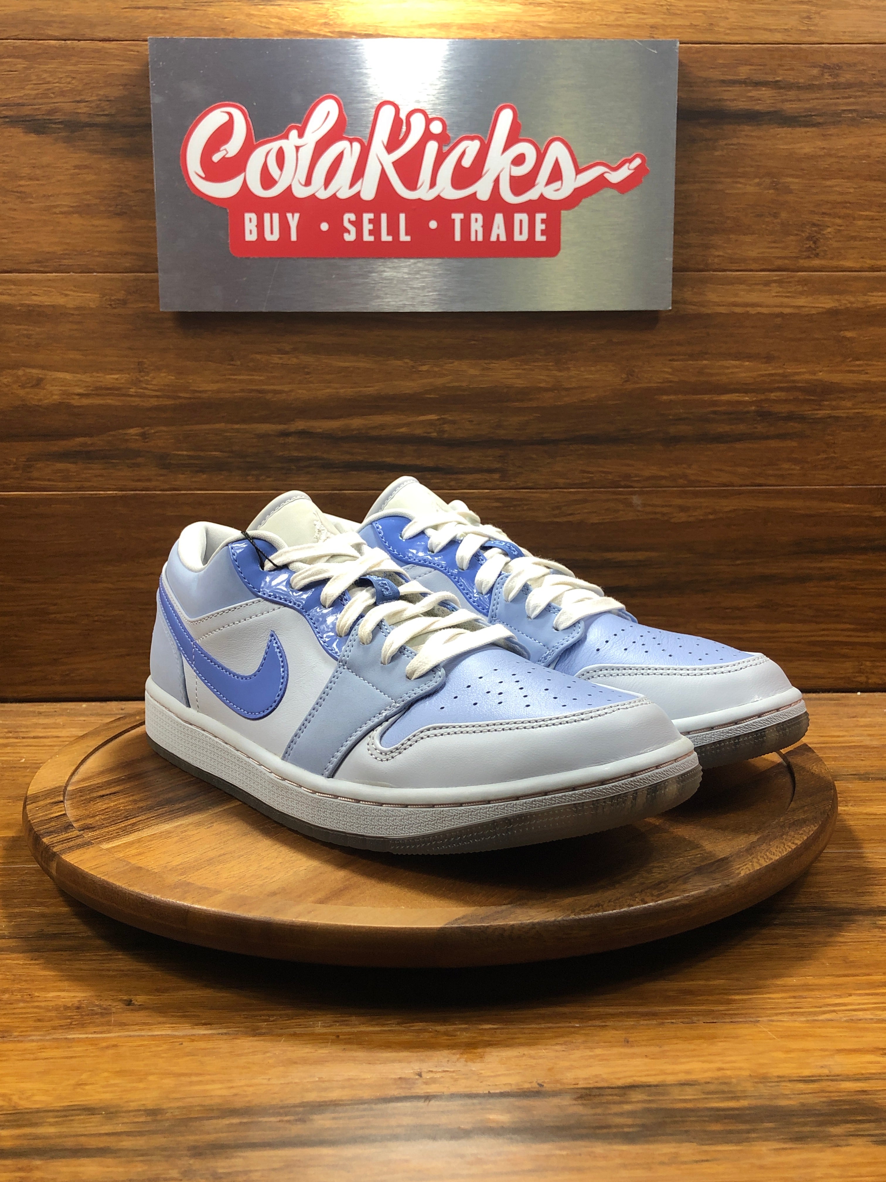 Jordan 1 Low SE Mighty Swooshers (VNDS - YELLOWING)