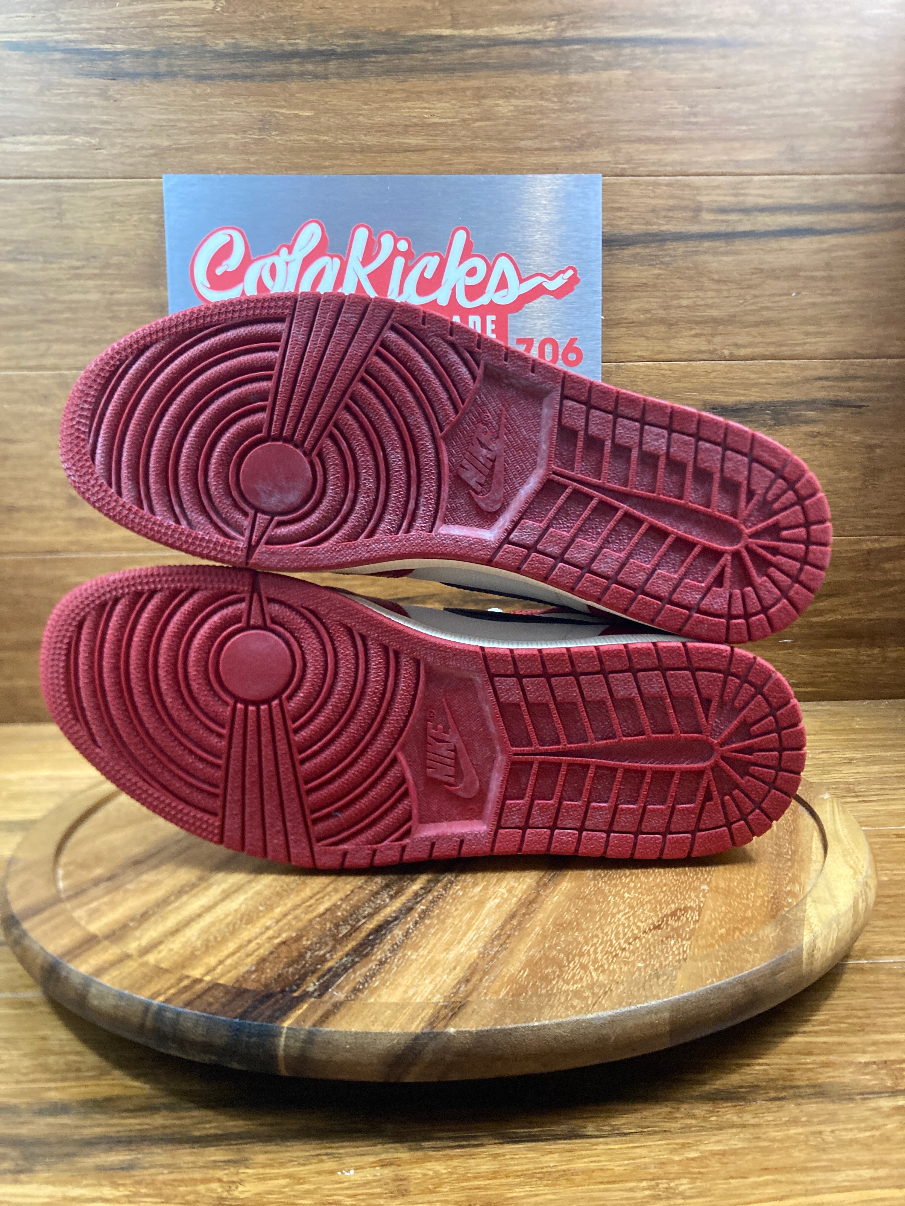 Jordan 1 Retro High OG Chicago Lost and Found