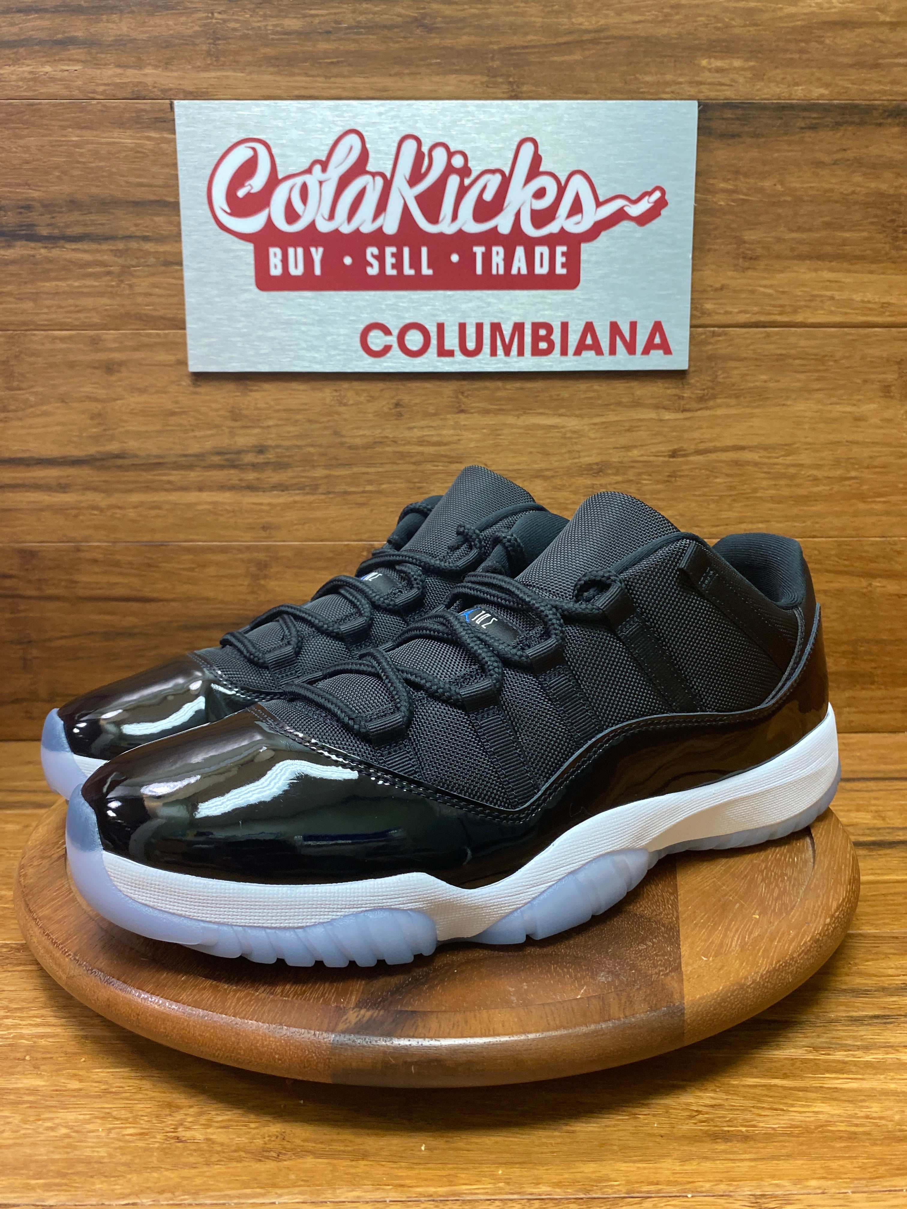 Jordan 11 Retro Low Space Jam