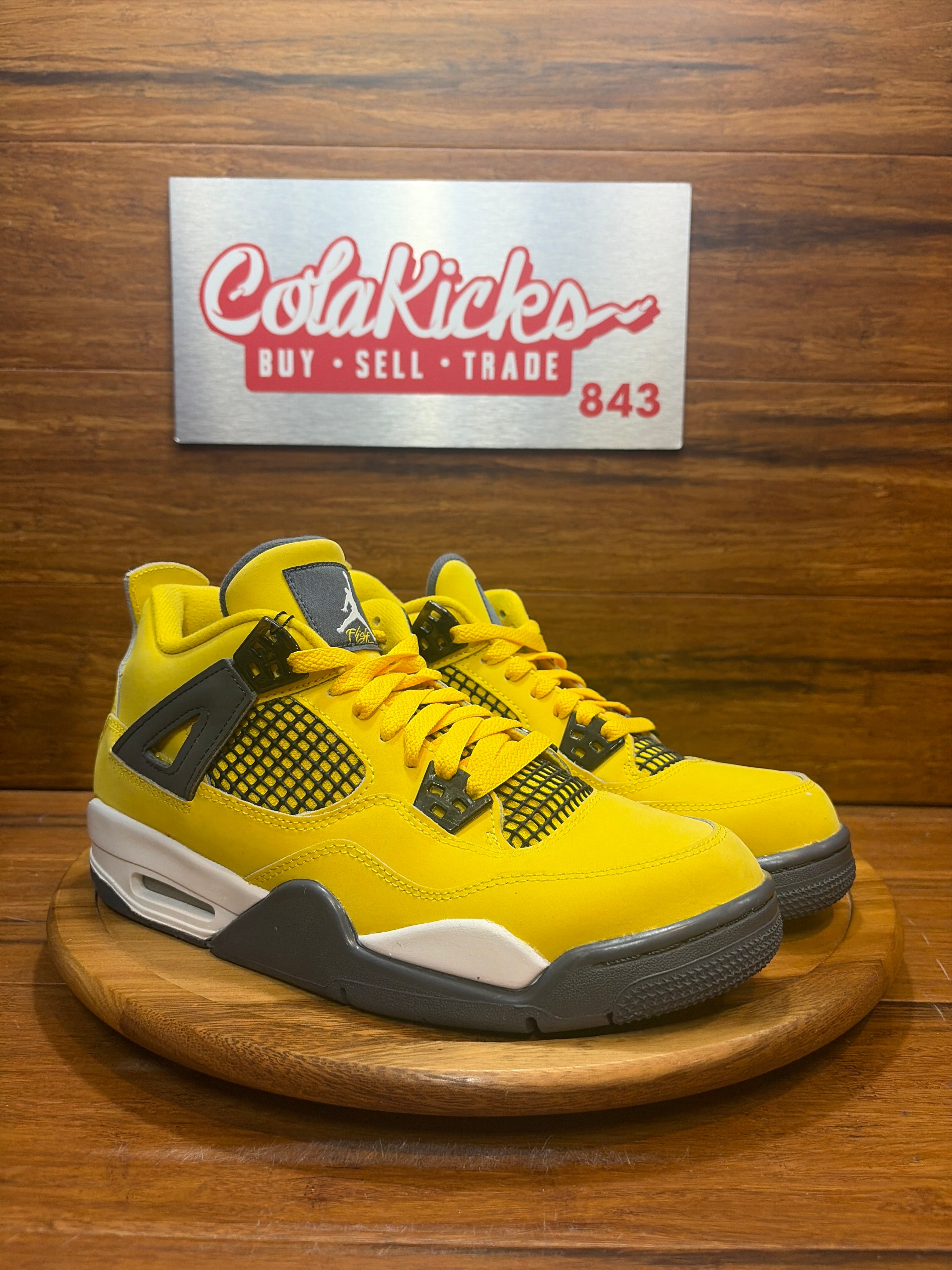 Jordan 4 Retro Lightning (2021) (GS)