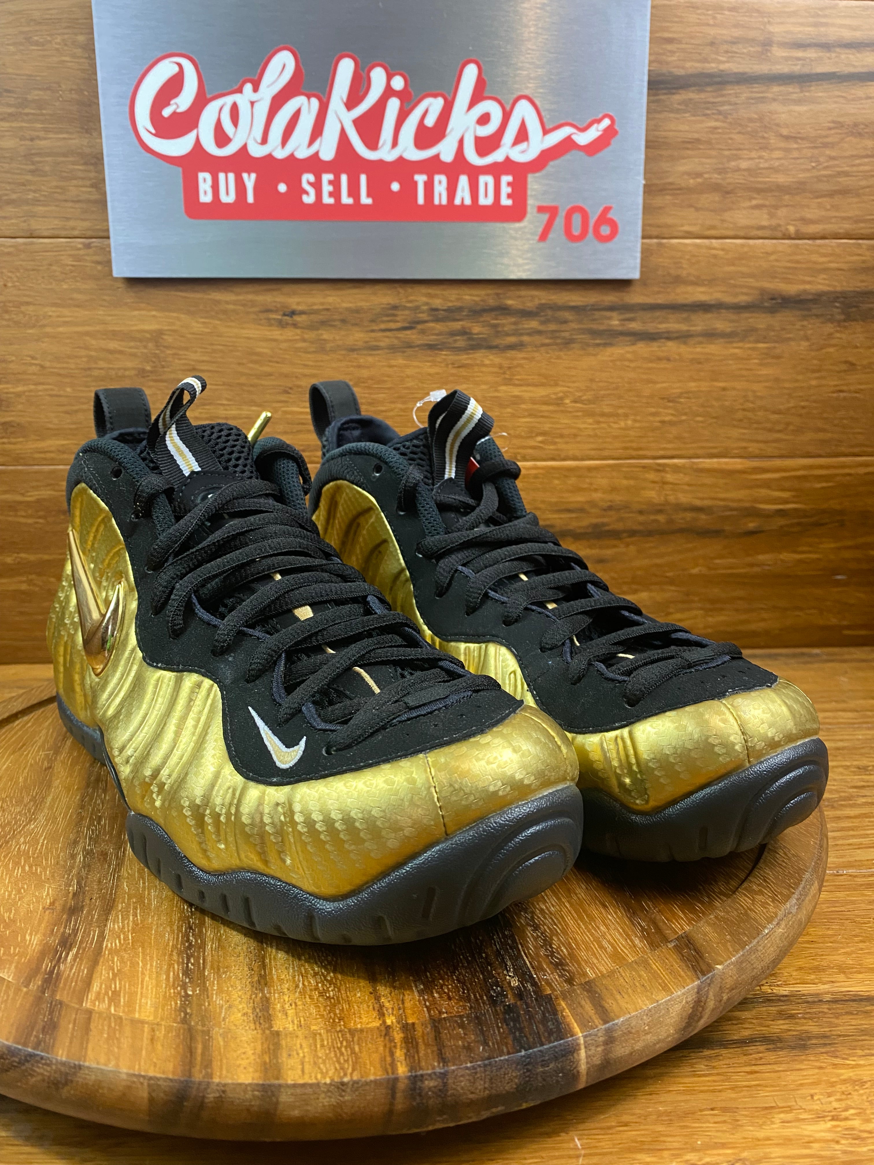 Nike Air Foamposite Pro Metallic Gold