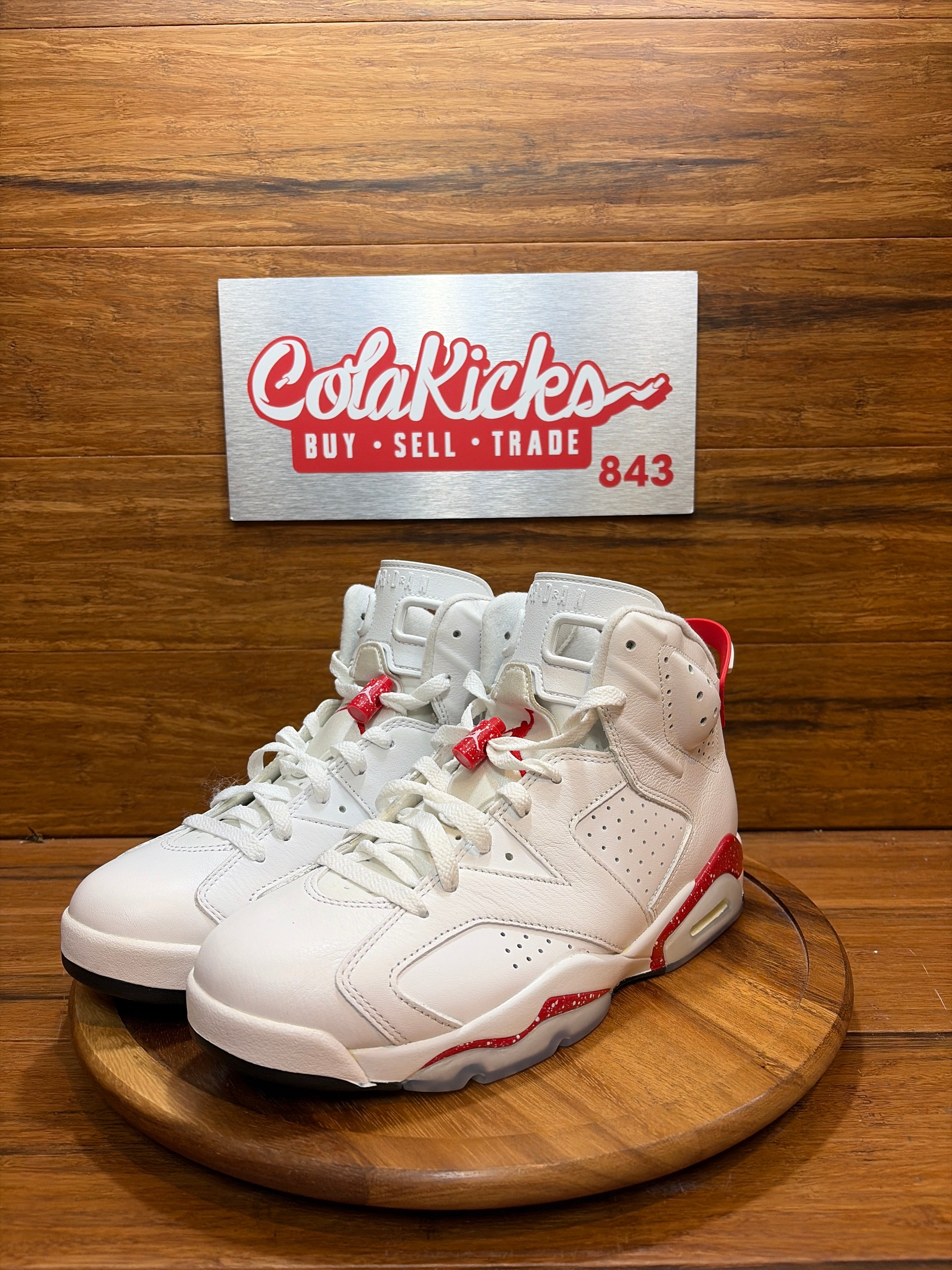 Jordan 6 Retro Red Oreo