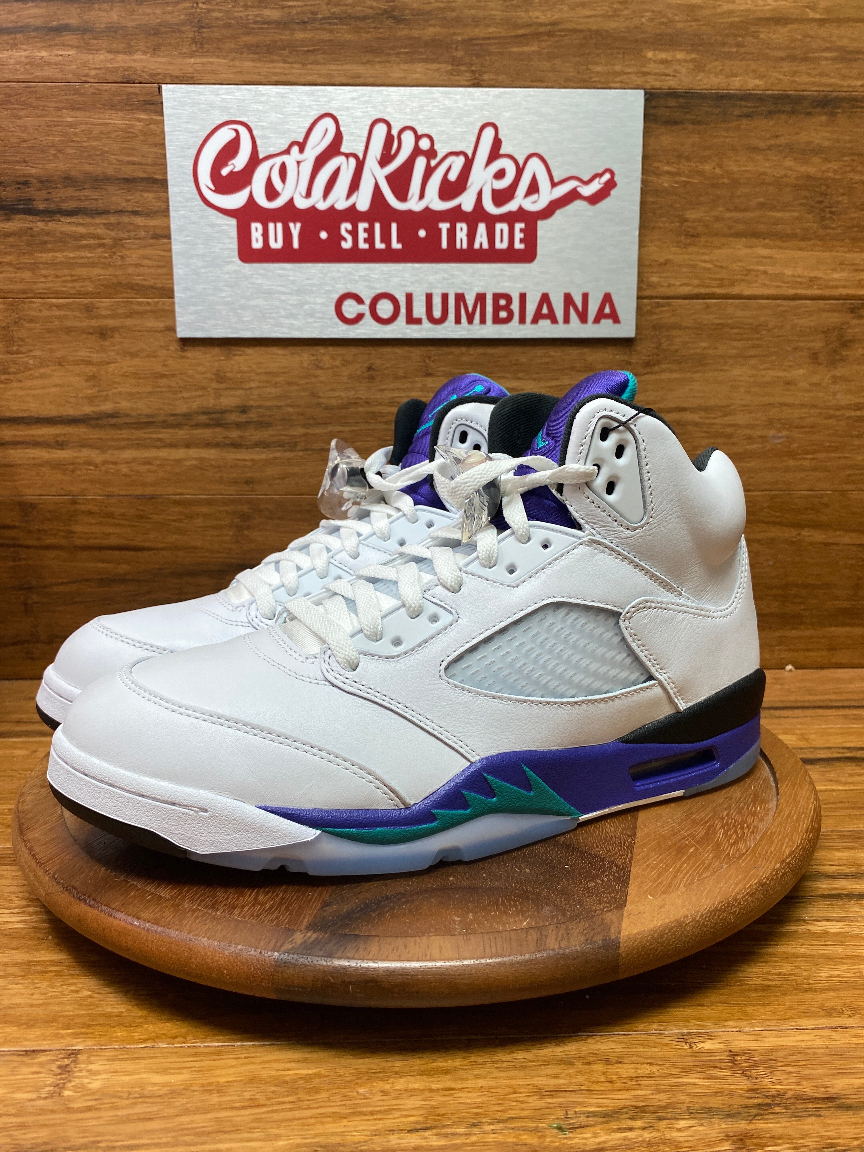 Jordan 5 Retro Grape (2025)