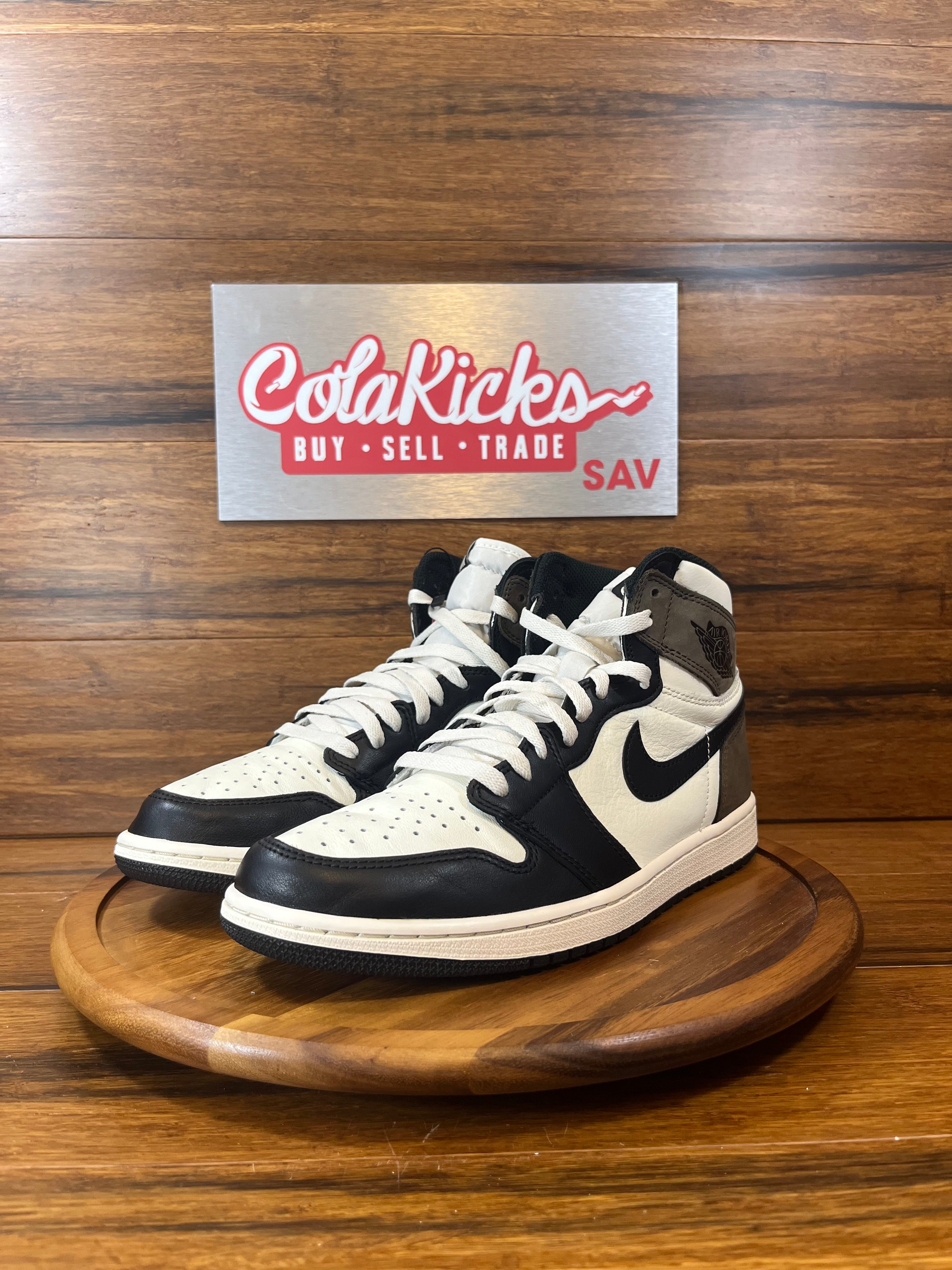 Jordan 1 Retro High Dark Mocha