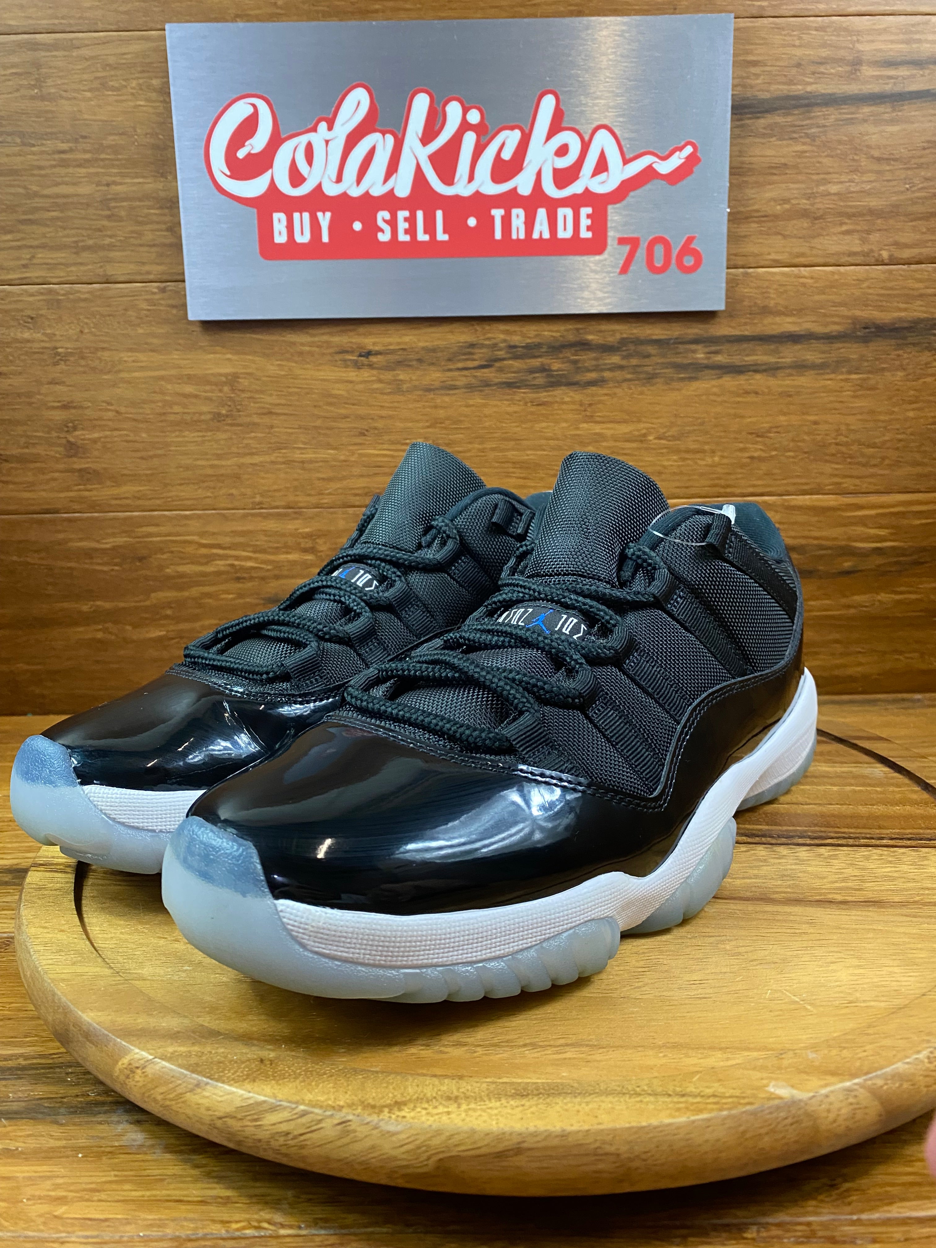 Jordan 11 Retro Low Space Jam