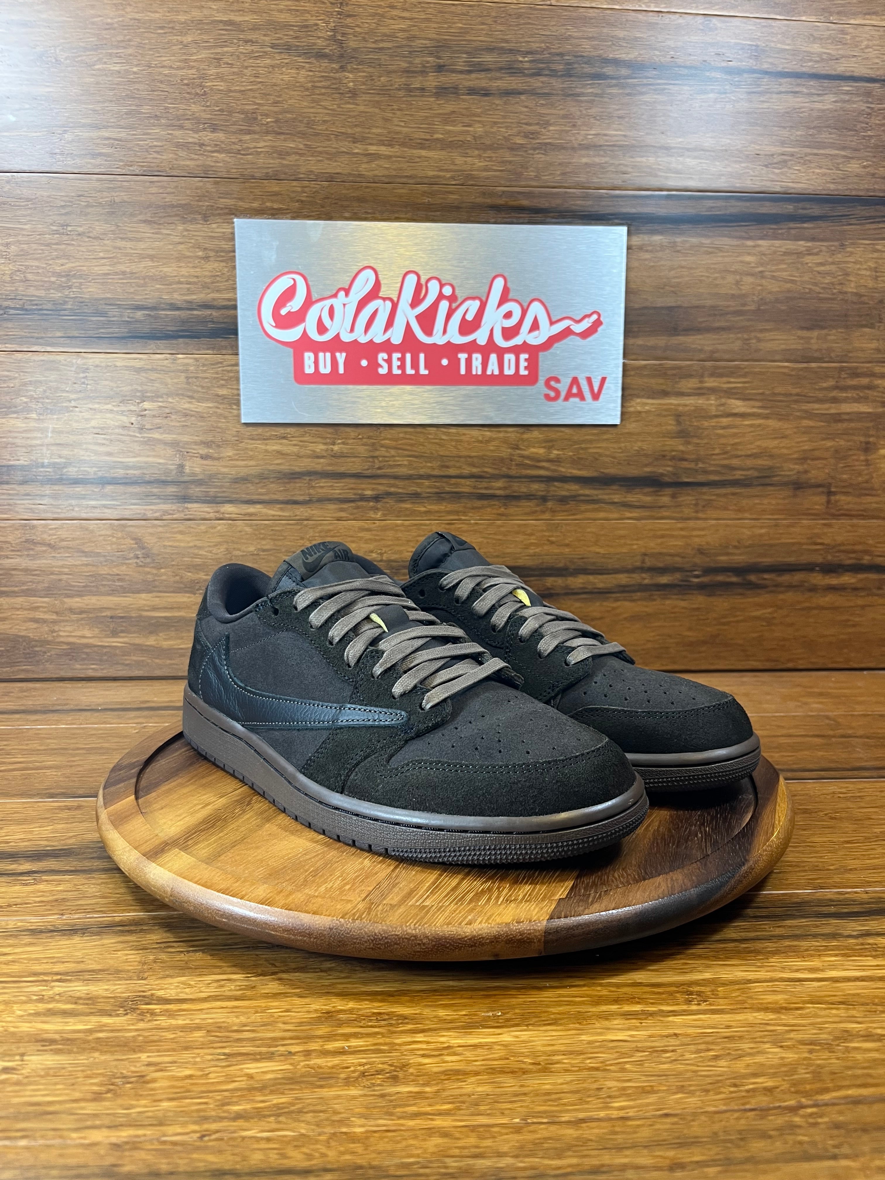 Jordan 1 Retro Low OG SP Travis Scott Velvet Brown