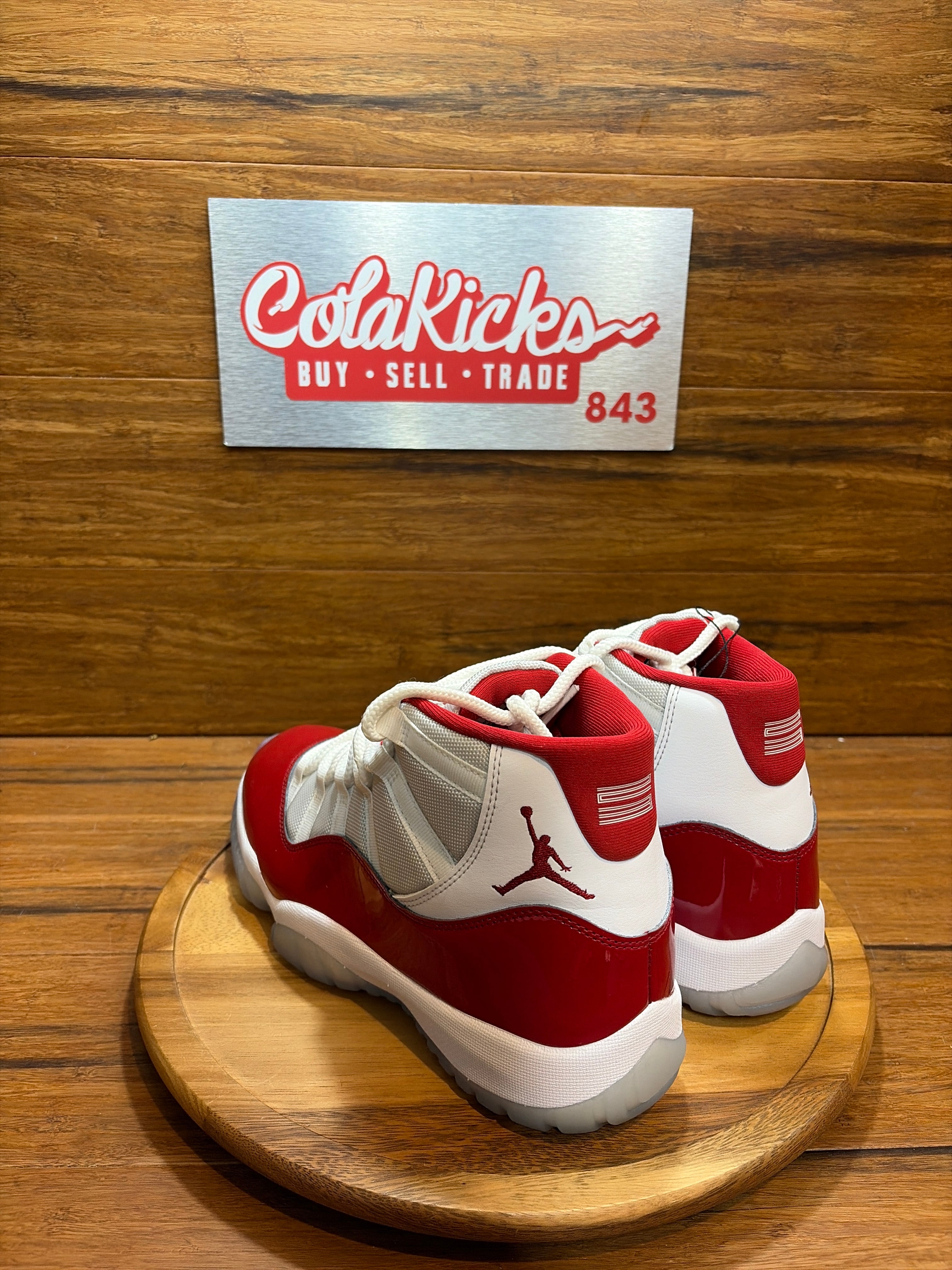 Jordan 11 Retro Cherry (2022)
