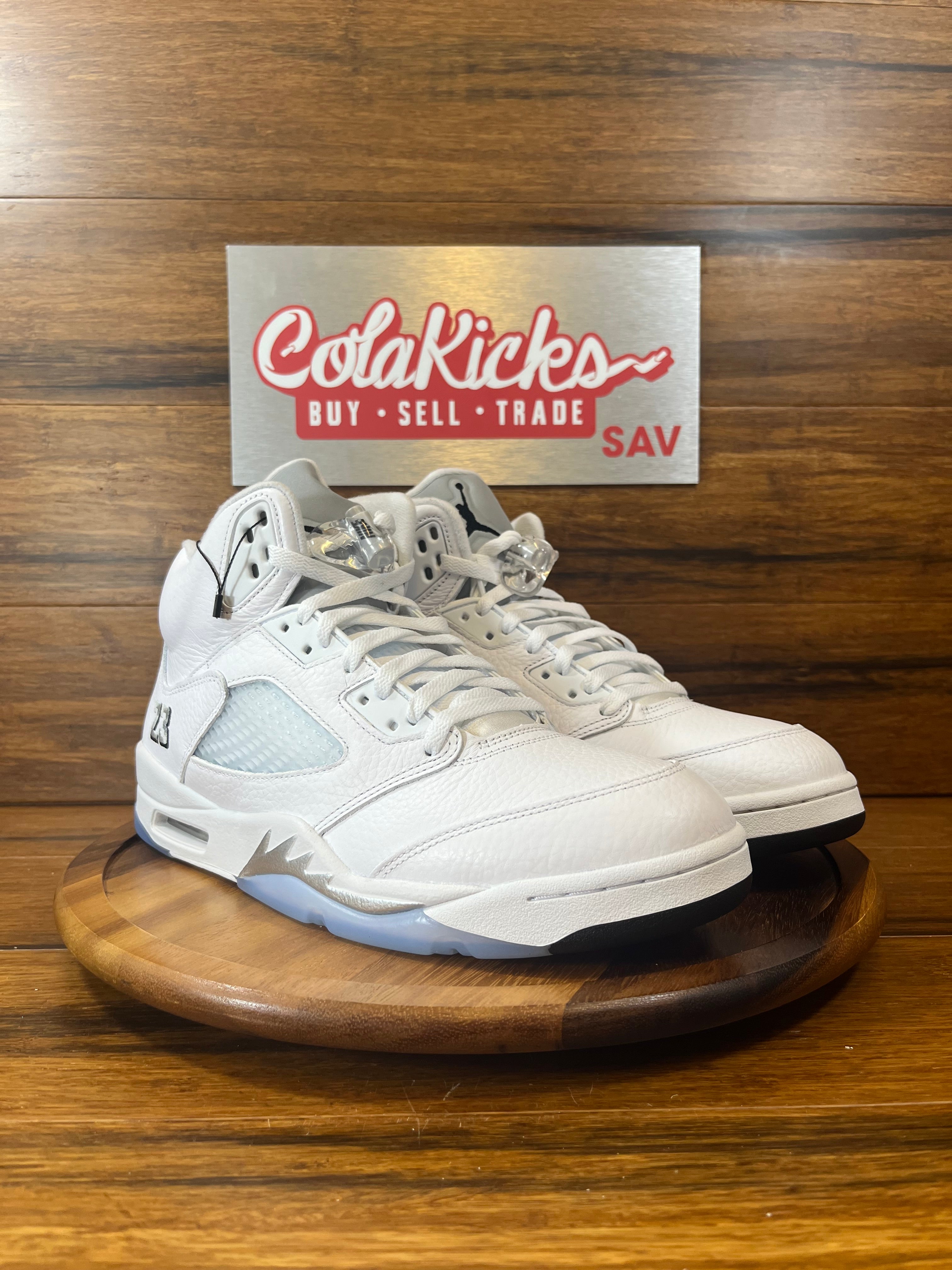 Jordan 5 Retro White Metallic (2026)