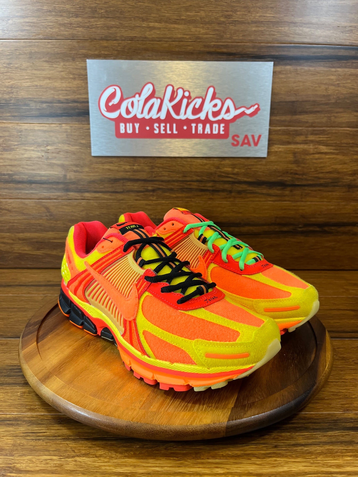 Nike Zoom Vomero 5 Doernbecher