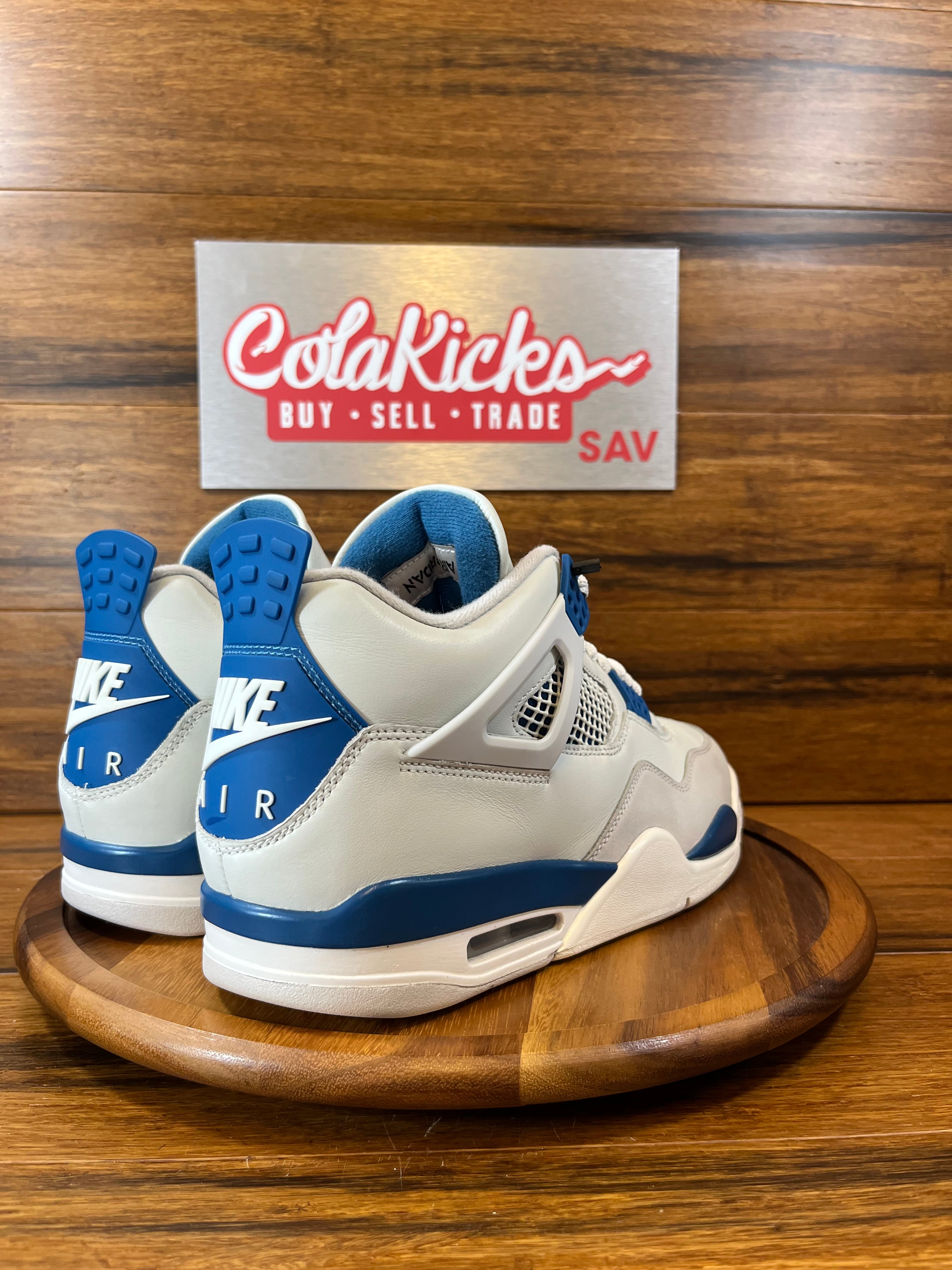 Jordan 4 Retro Military Blue (2024)