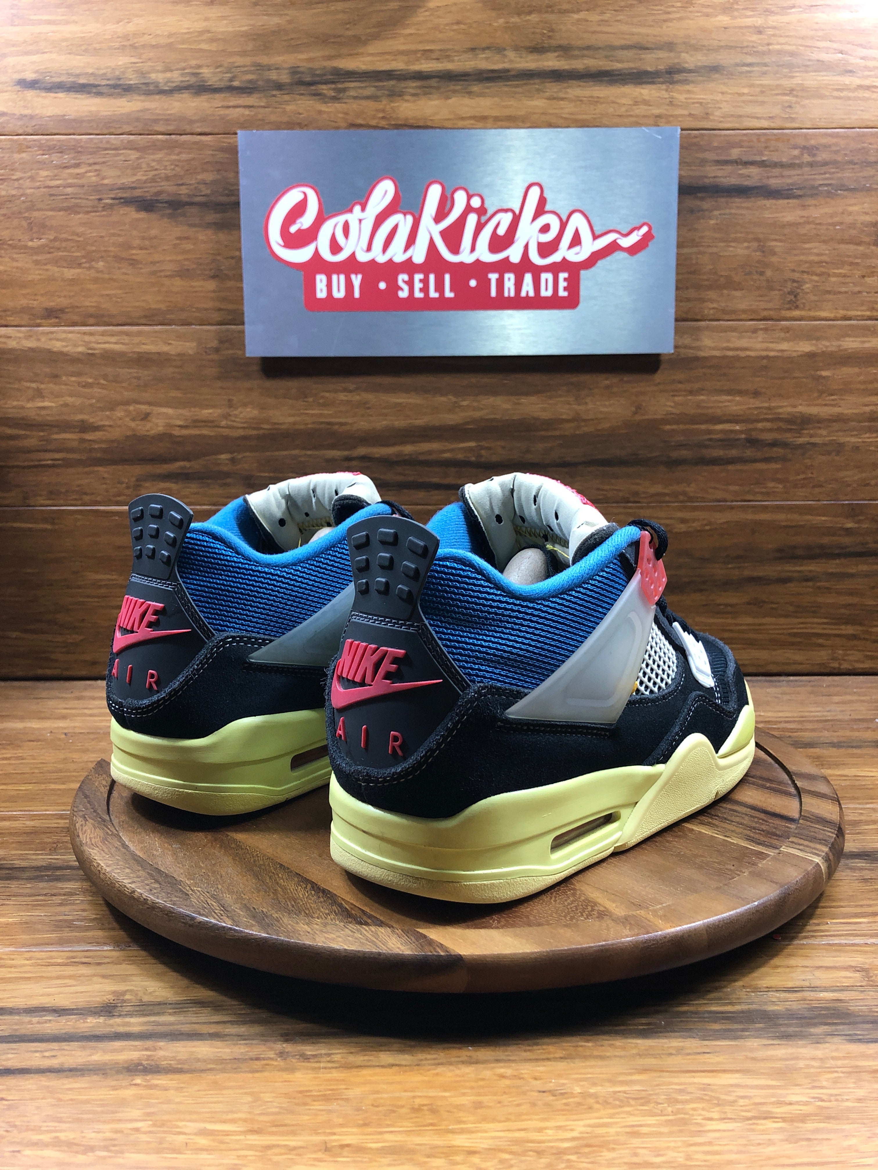 Jordan 4 Retro Union Off Noir