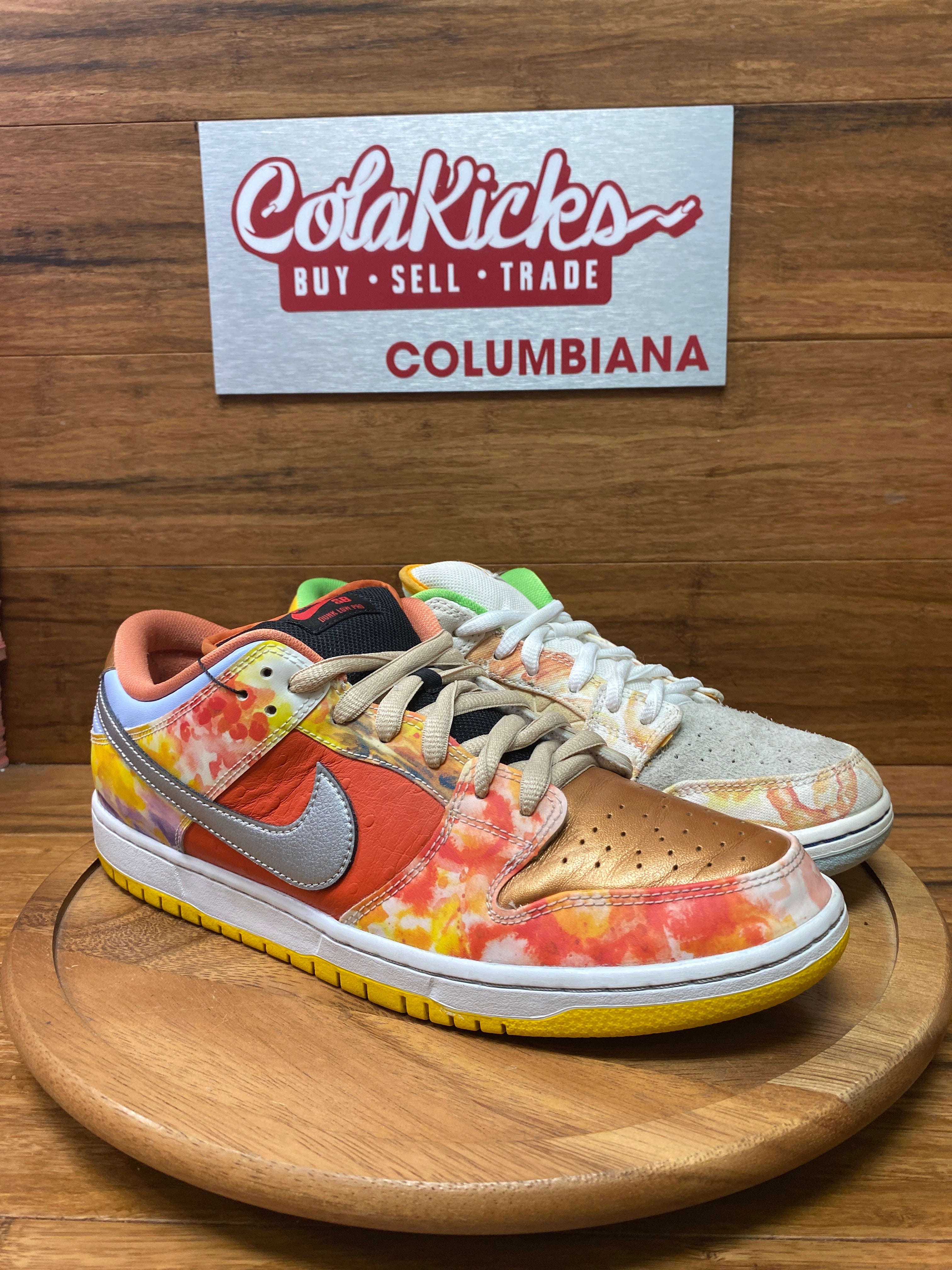 Nike SB Dunk Low Street Hawker (2021)