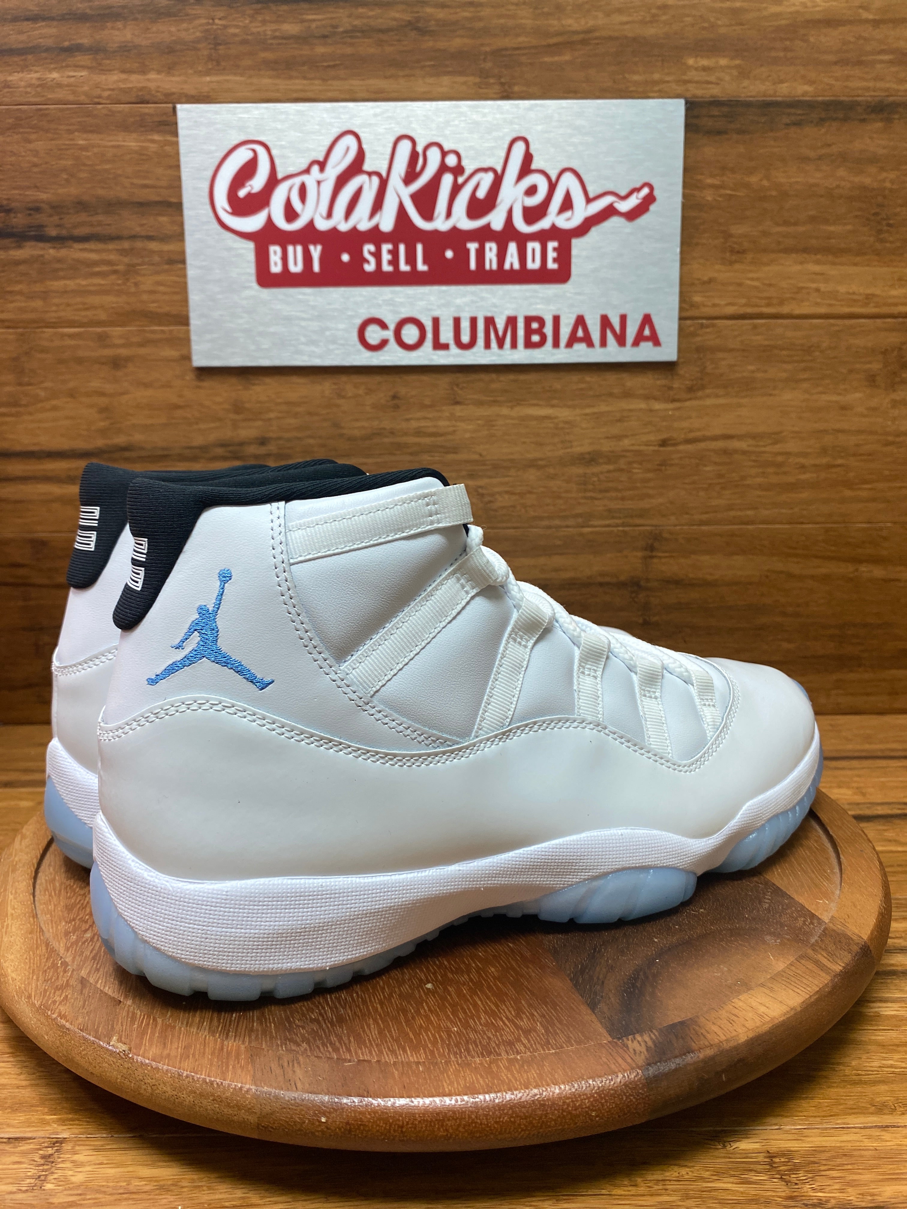 Jordan 11 Retro Legend Blue (2024)