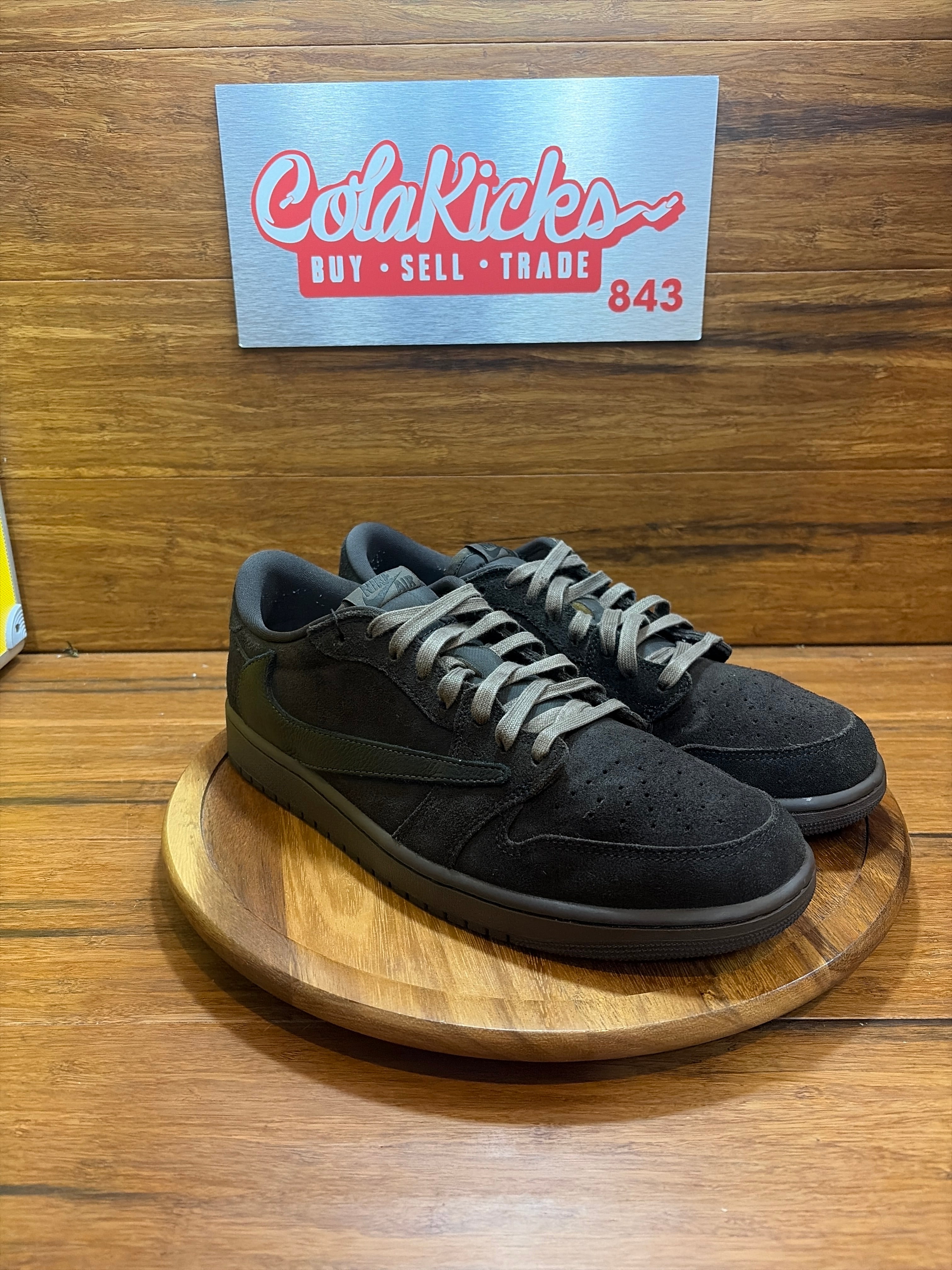 Jordan 1 Retro Low OG SP Travis Scott Velvet Brown