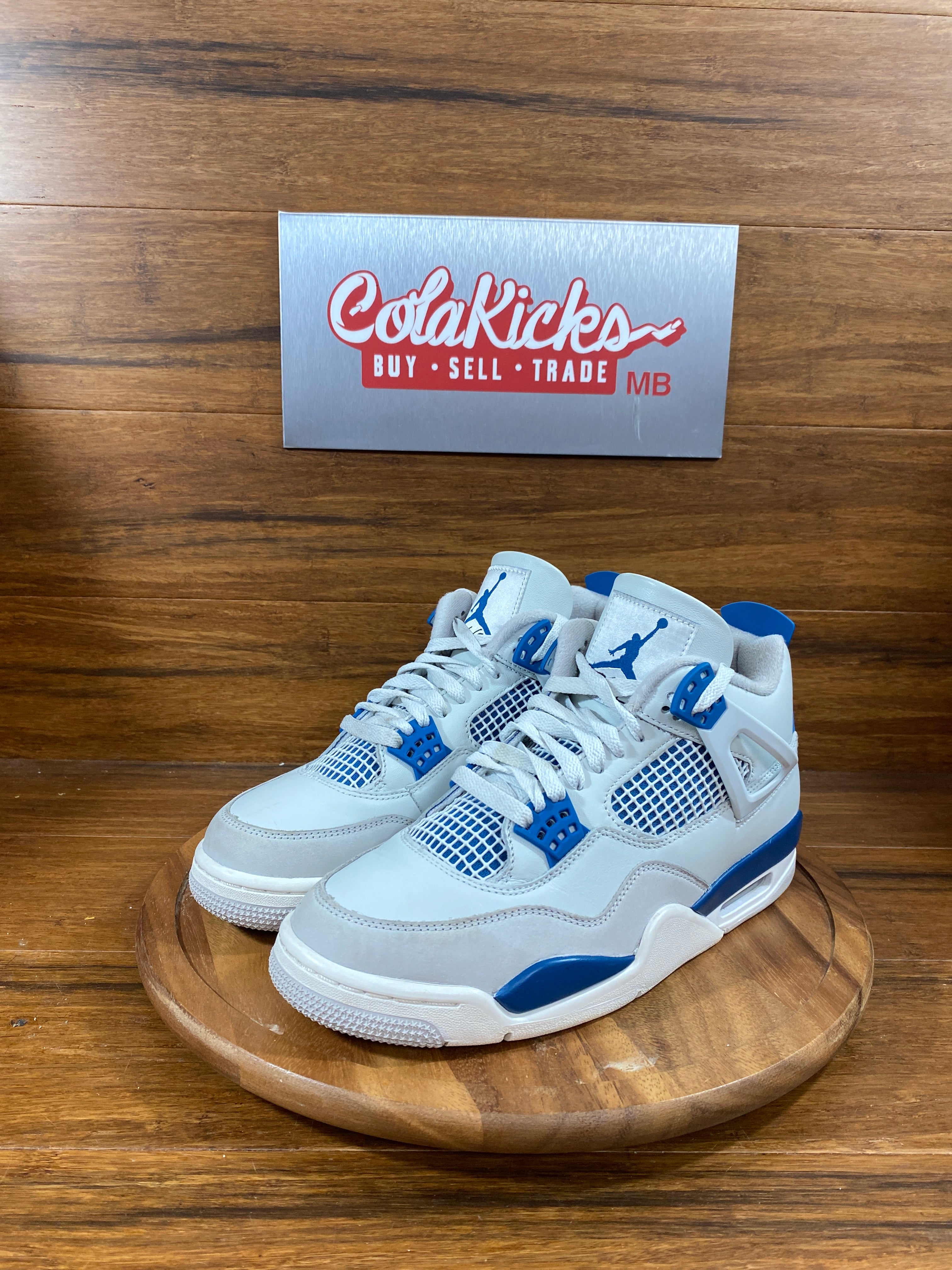 Jordan 4 Retro Military Blue (2024)