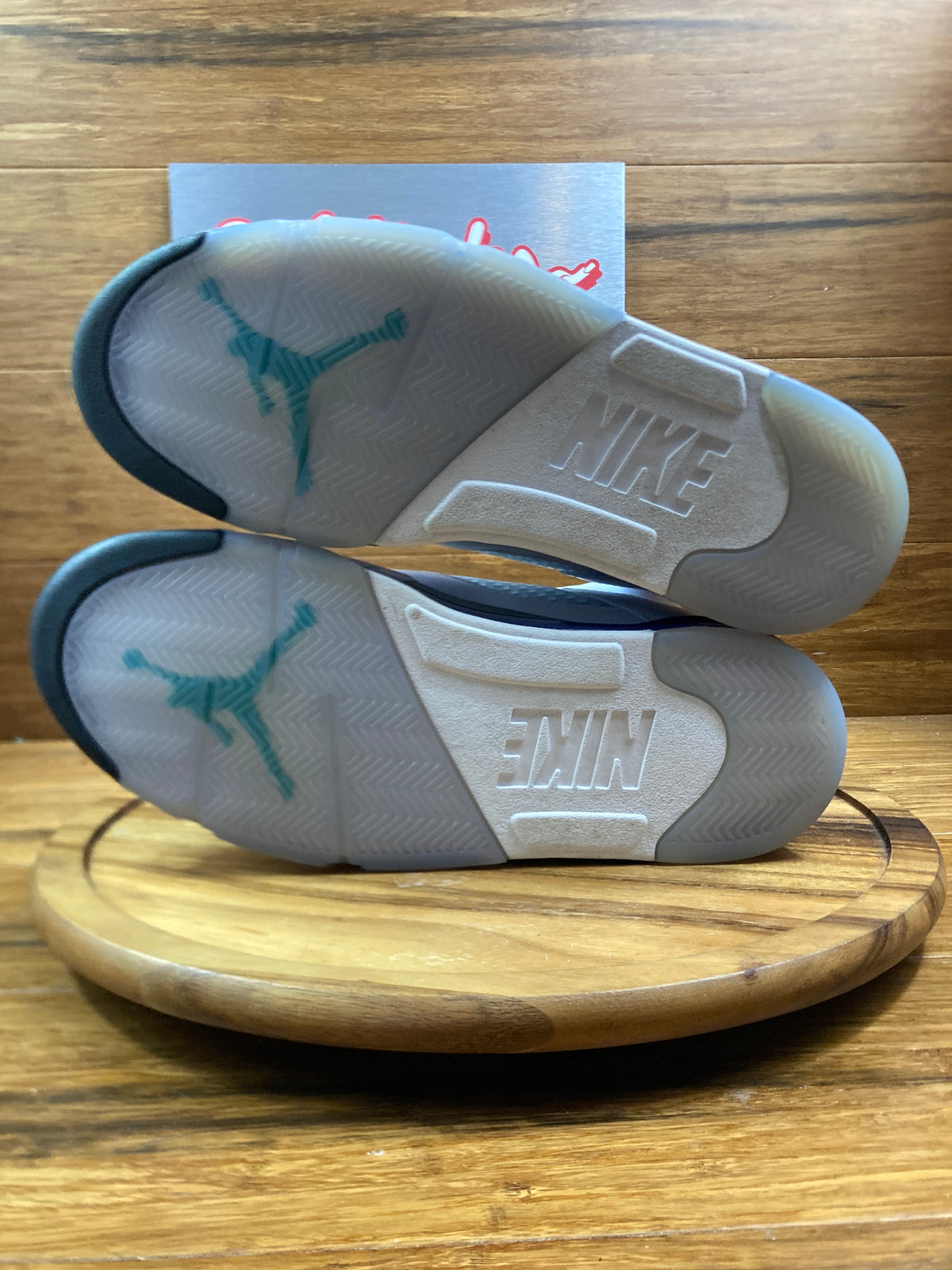 Jordan 5 Retro Grape (2025)