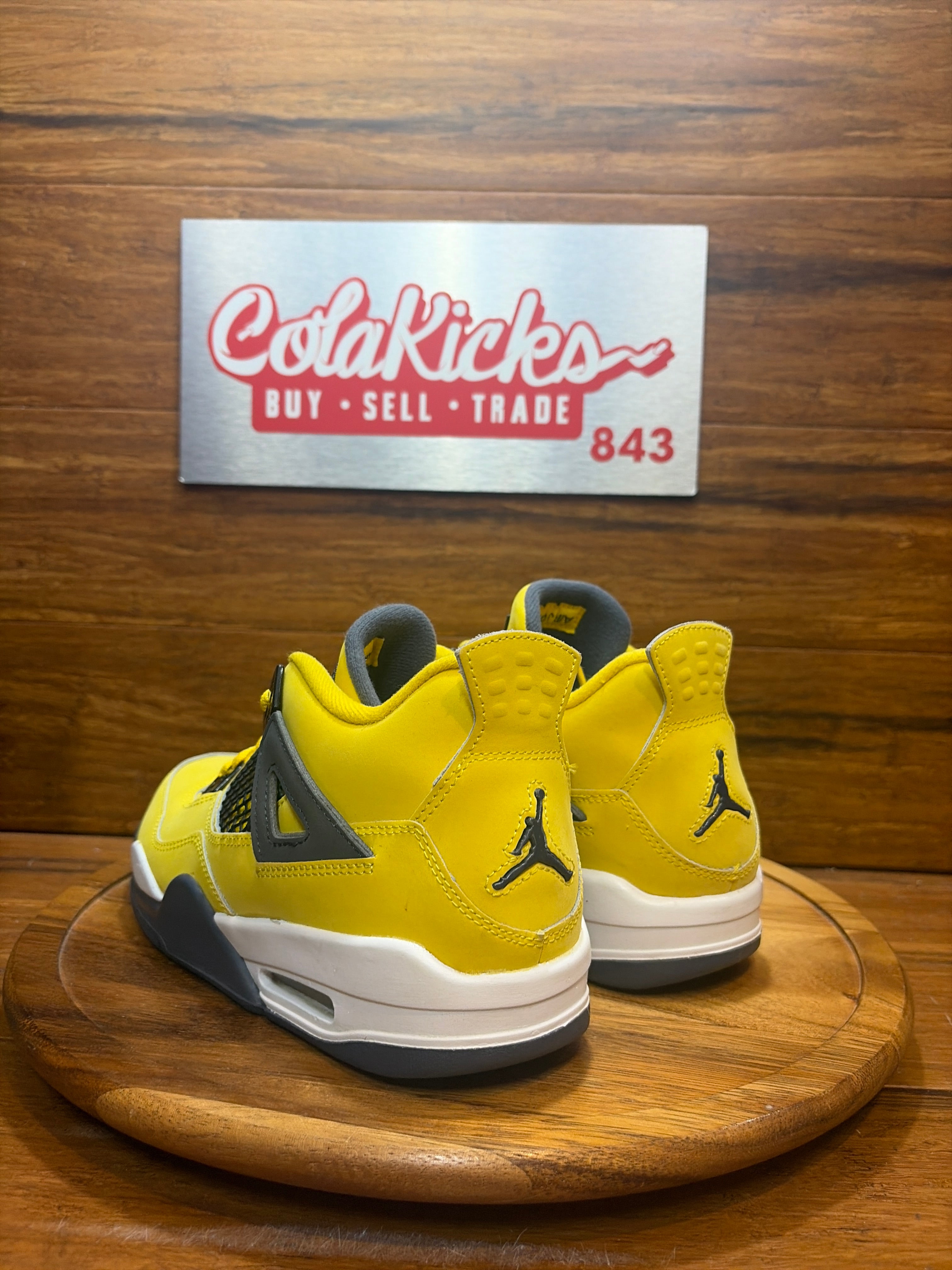 Jordan 4 Retro Lightning (2021) (GS)