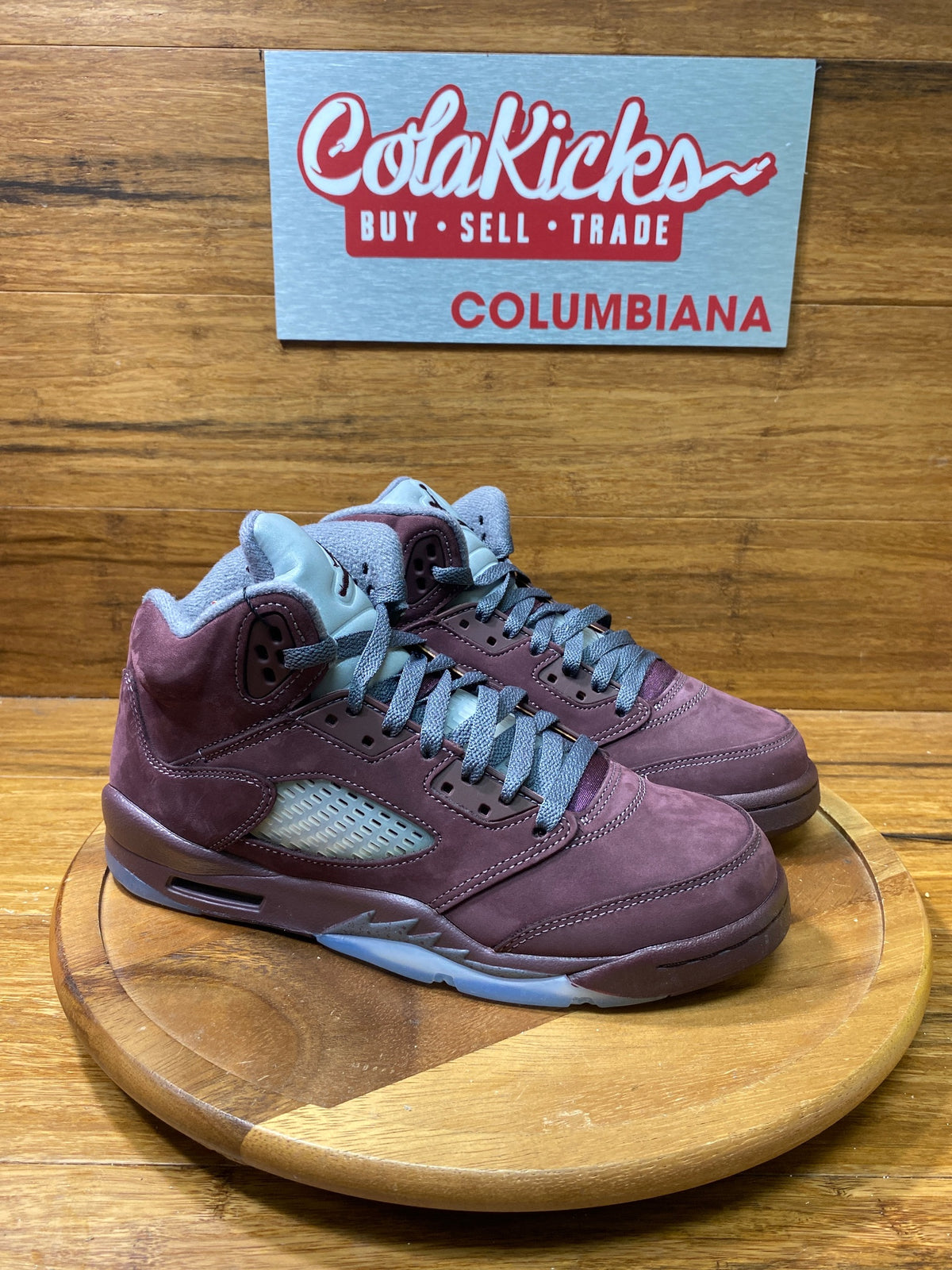 Jordan 5 Retro Burgundy (2023)