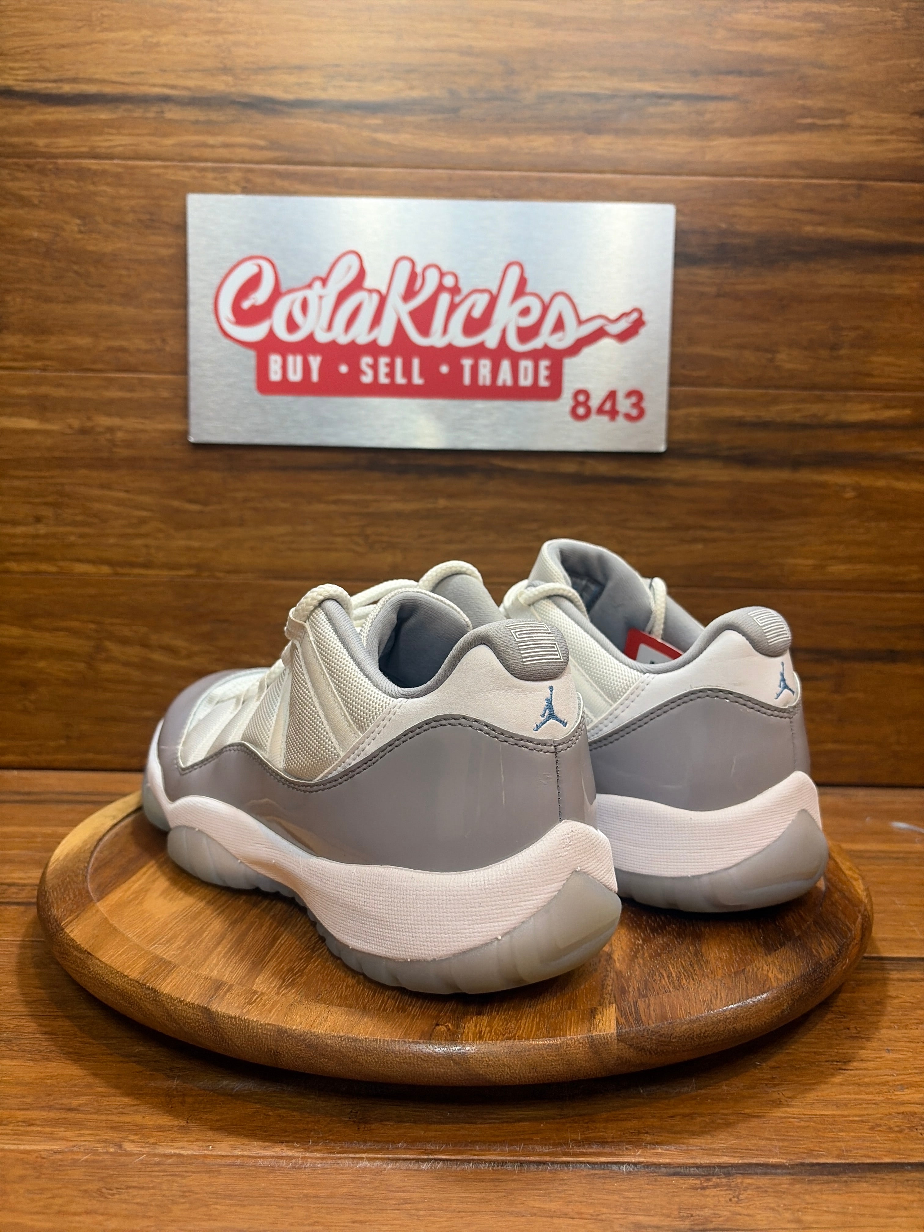 Jordan 11 Retro Low Cement Grey