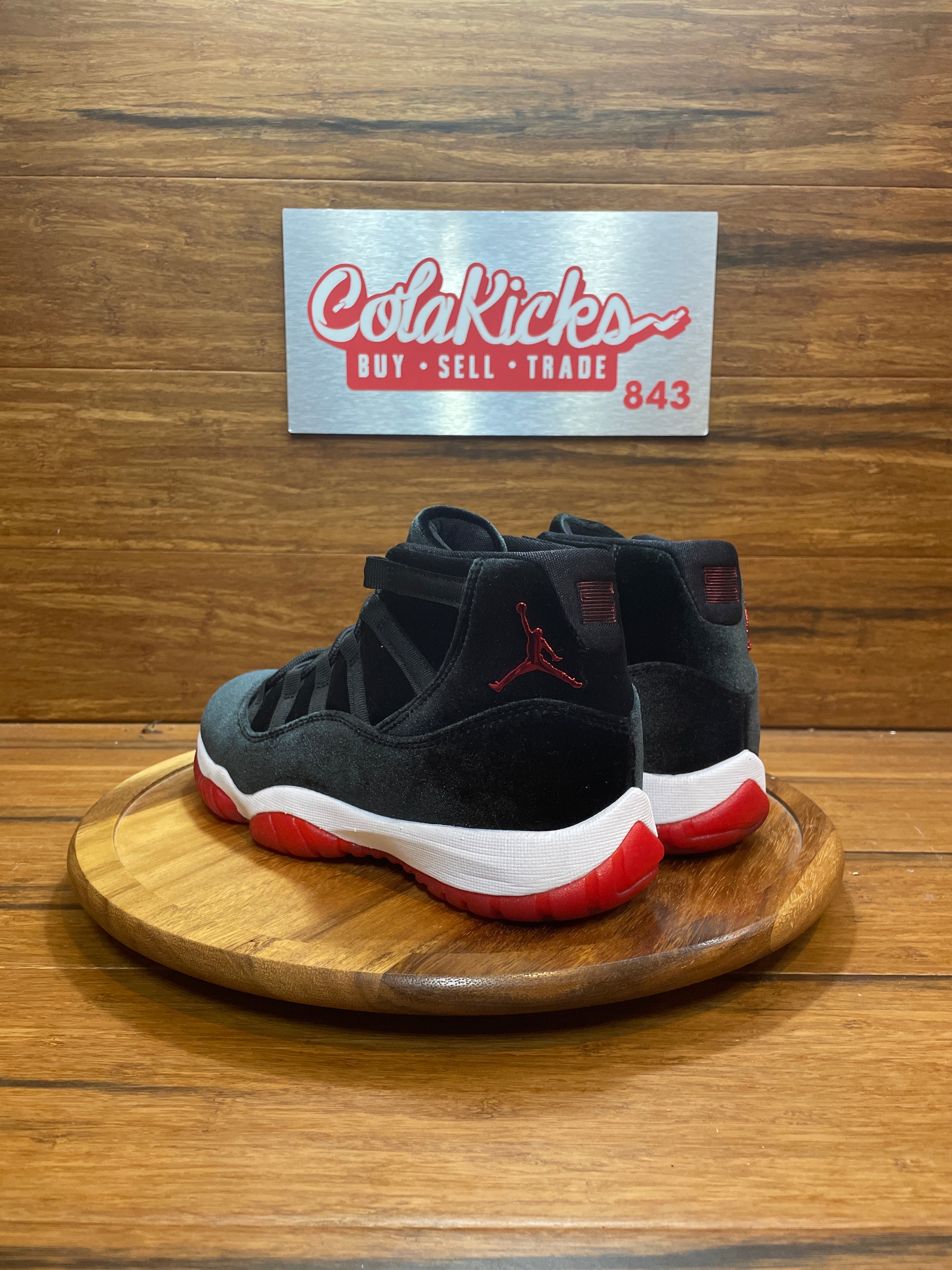 Jordan 11 Retro Bred Velvet (Women's)