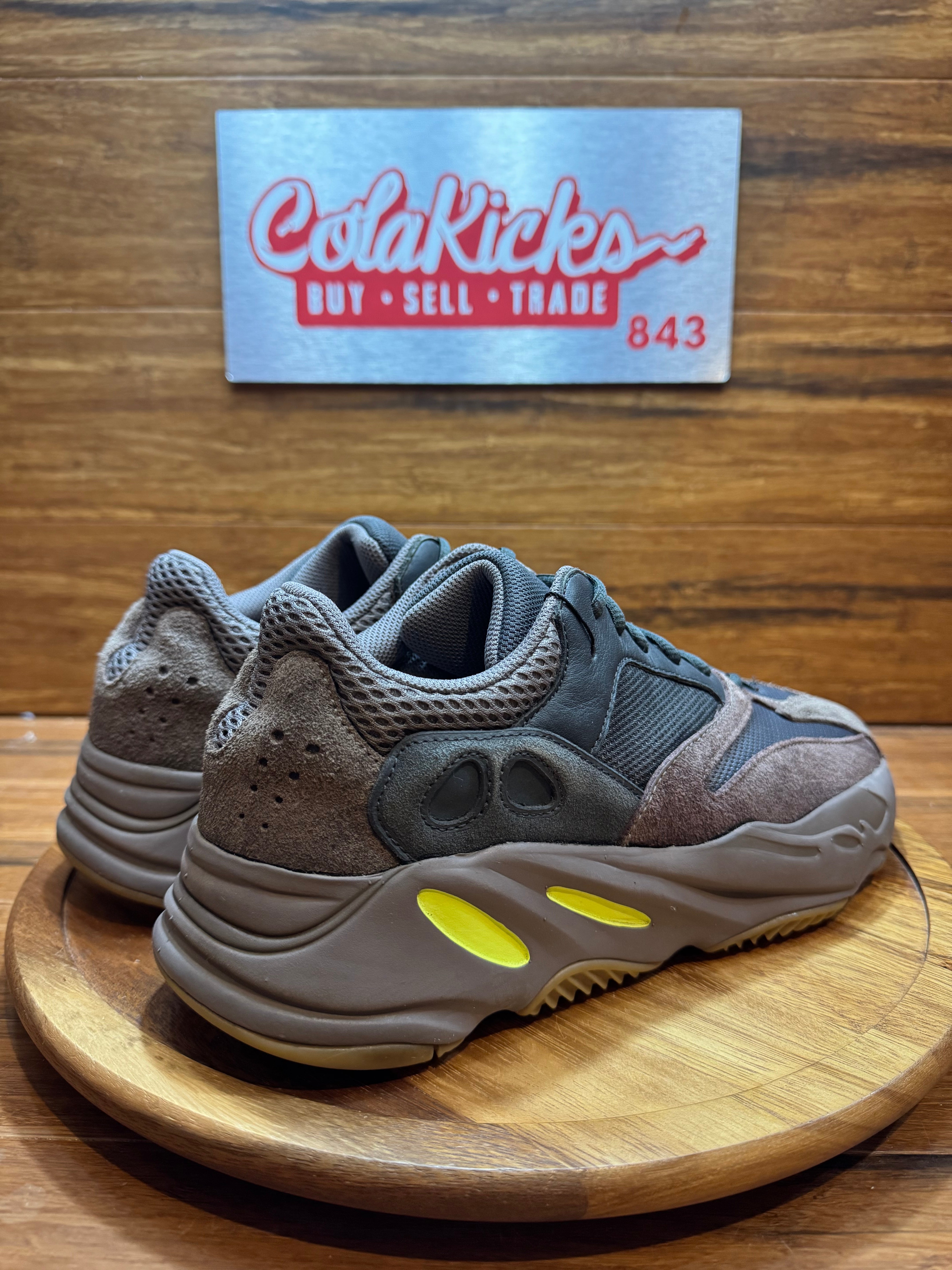 adidas Yeezy Boost 700 Mauve