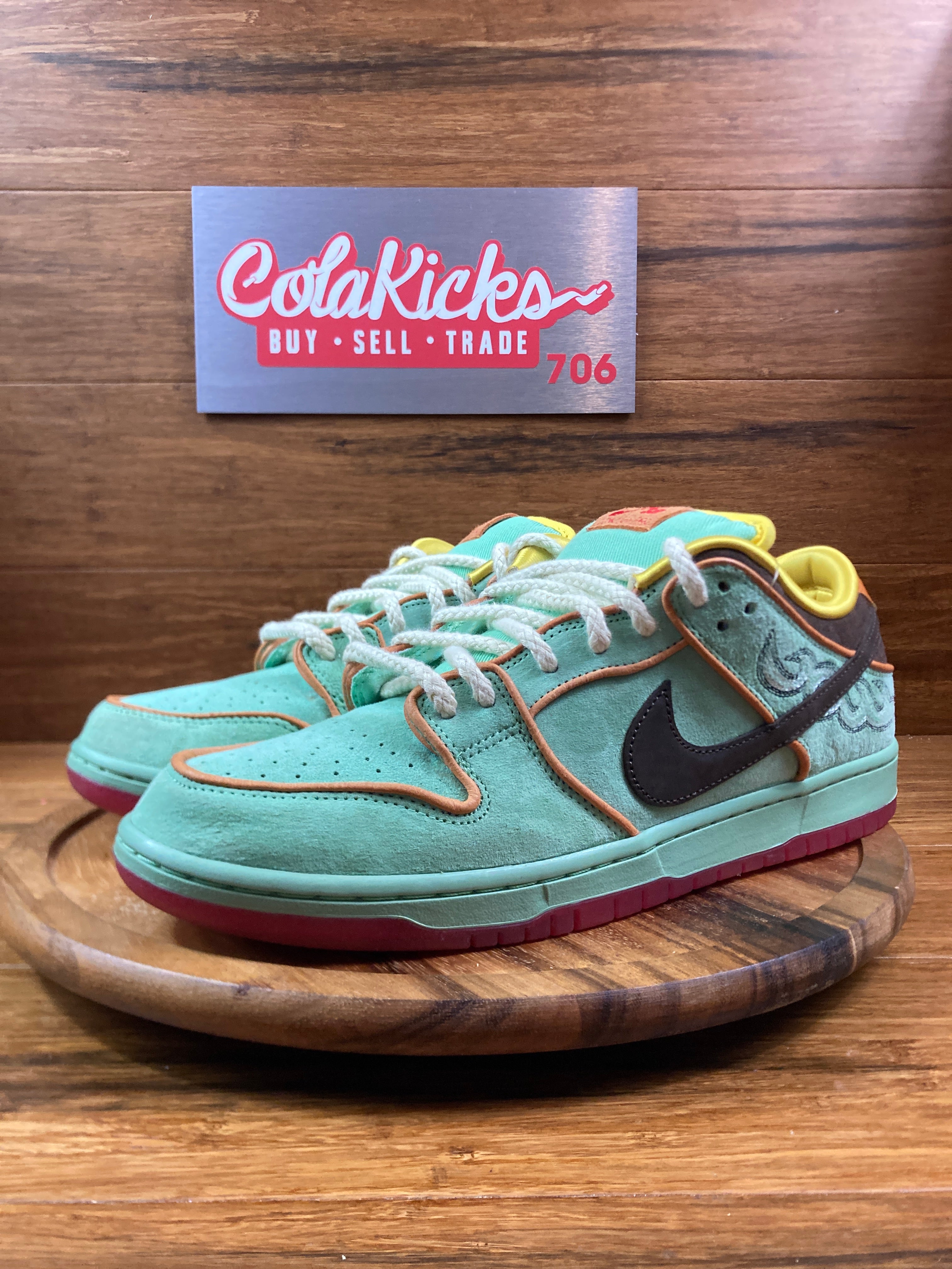 Nike SB Dunk Low Rodeo Tourmaline