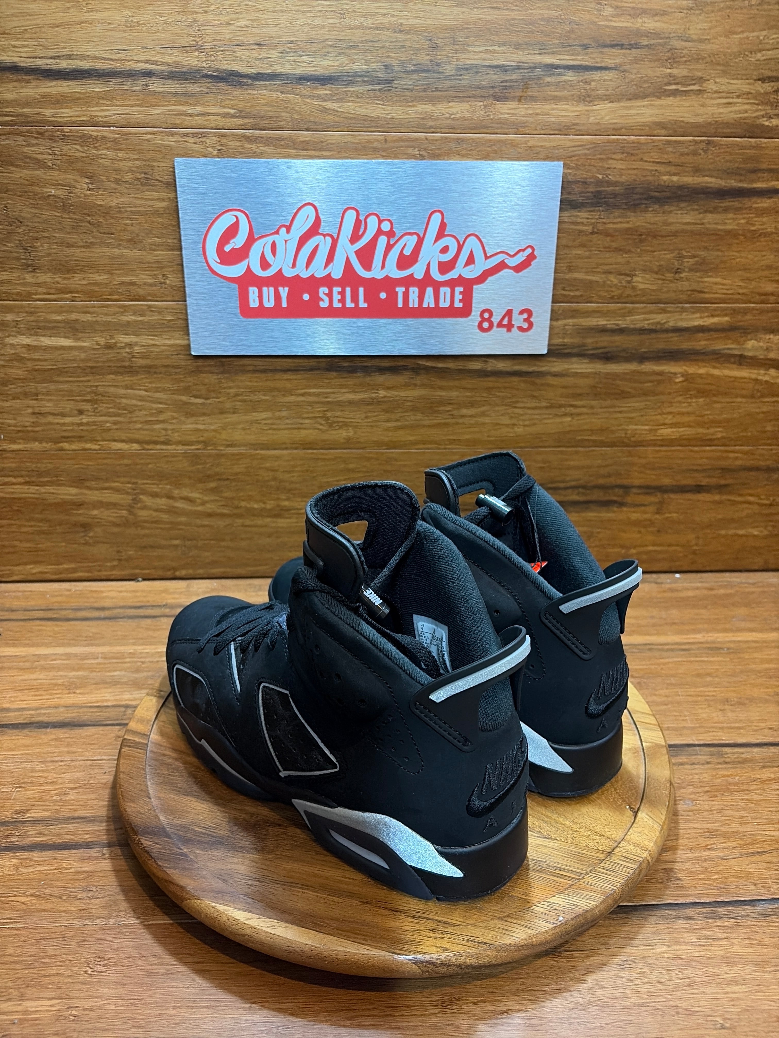 Jordan 6 Retro Cap and Gown