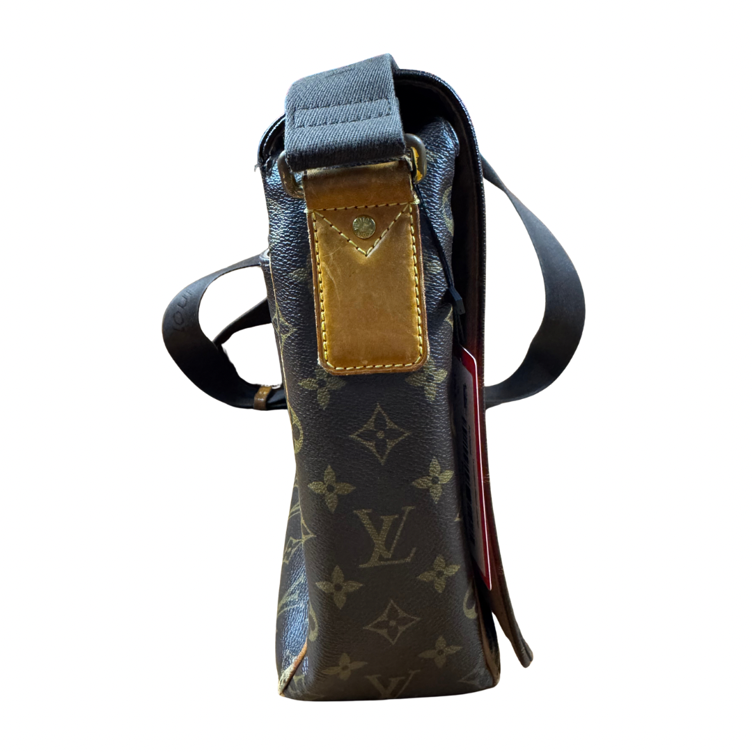 Louis Vuitton Monogram Abbesses Messenger