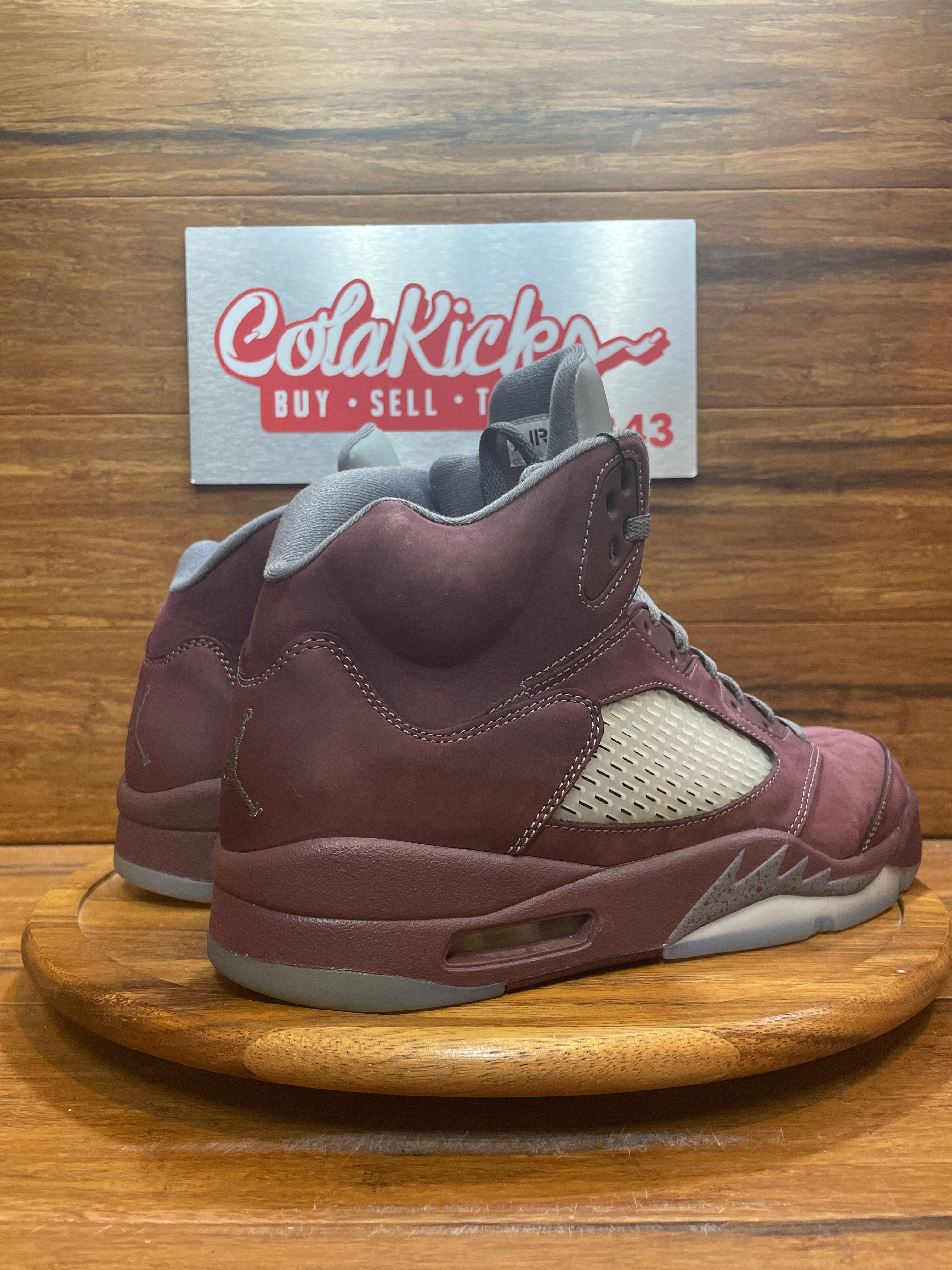 Jordan 5 Retro Burgundy (2023)