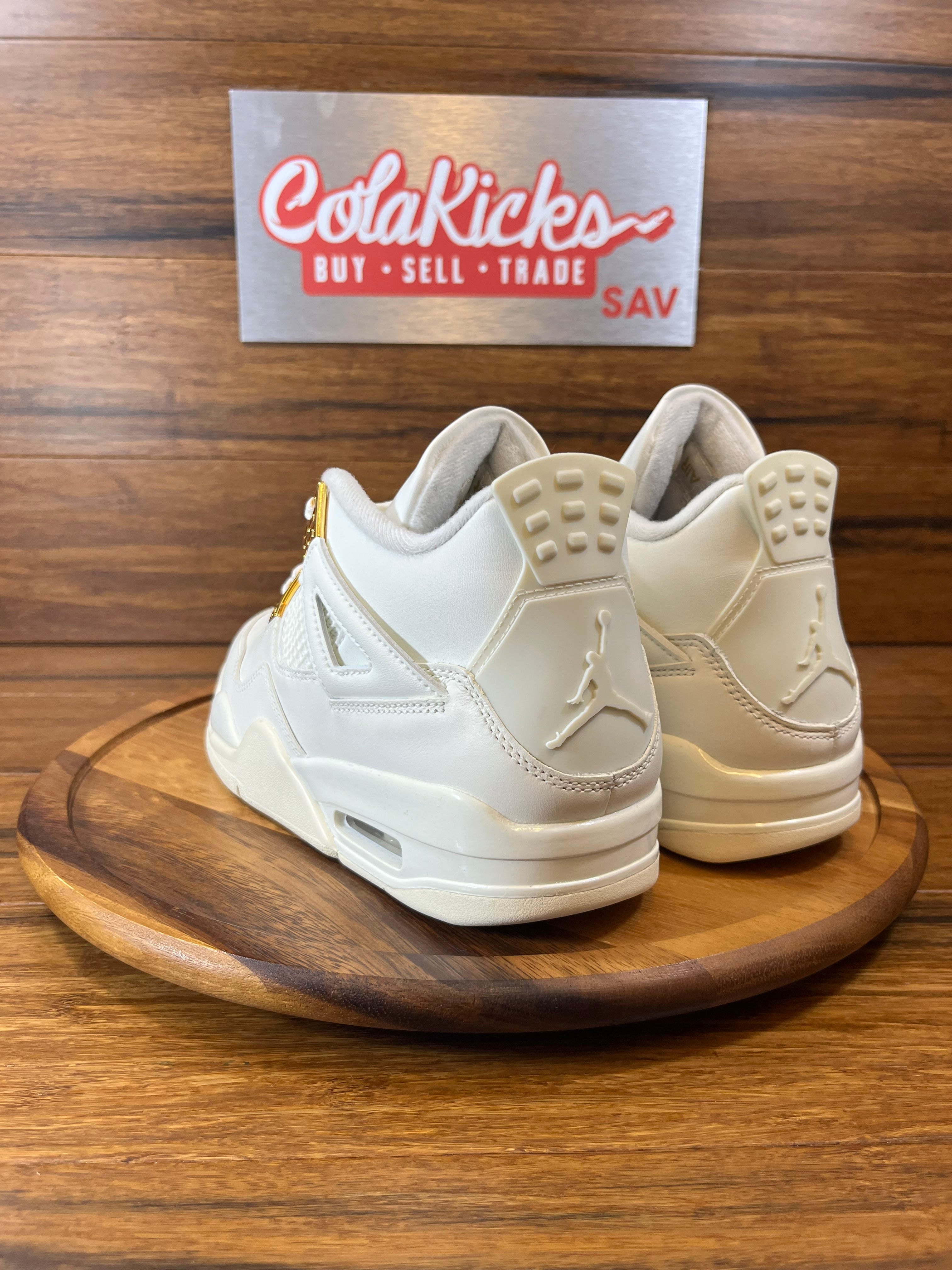 Jordan 4 Retro Metallic Gold (Women's)