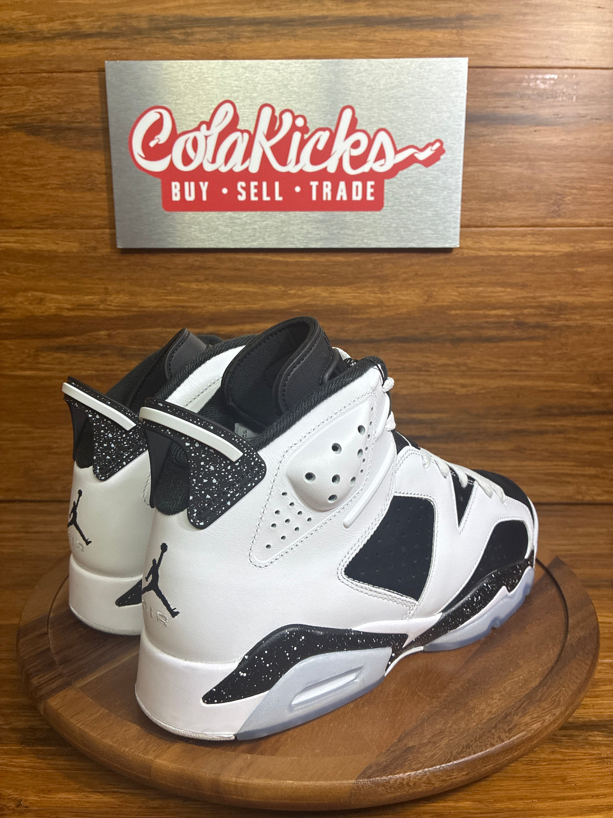 Jordan 6 Retro Oreo (2026)