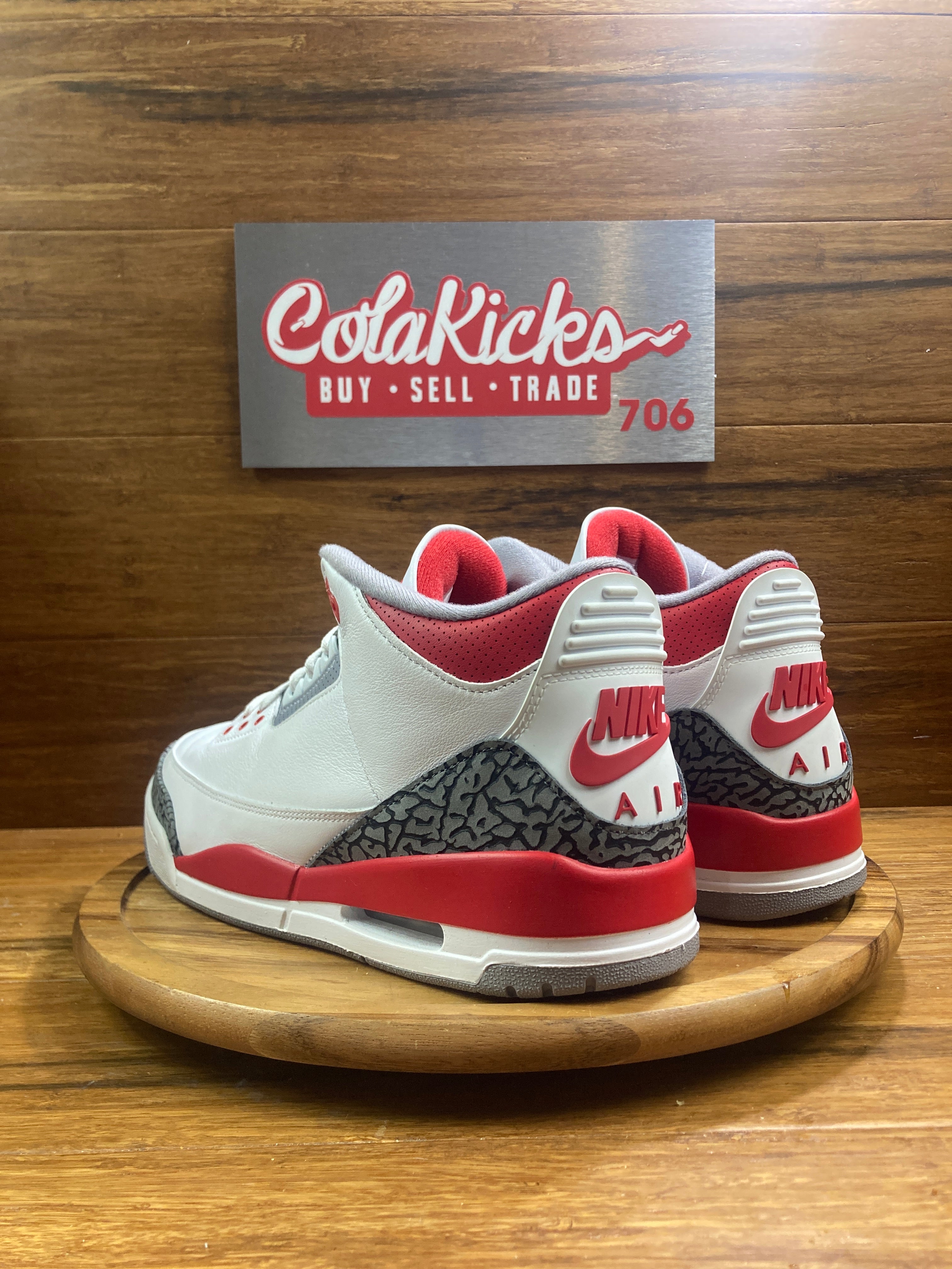 Jordan 3 Retro Fire Red (2022)