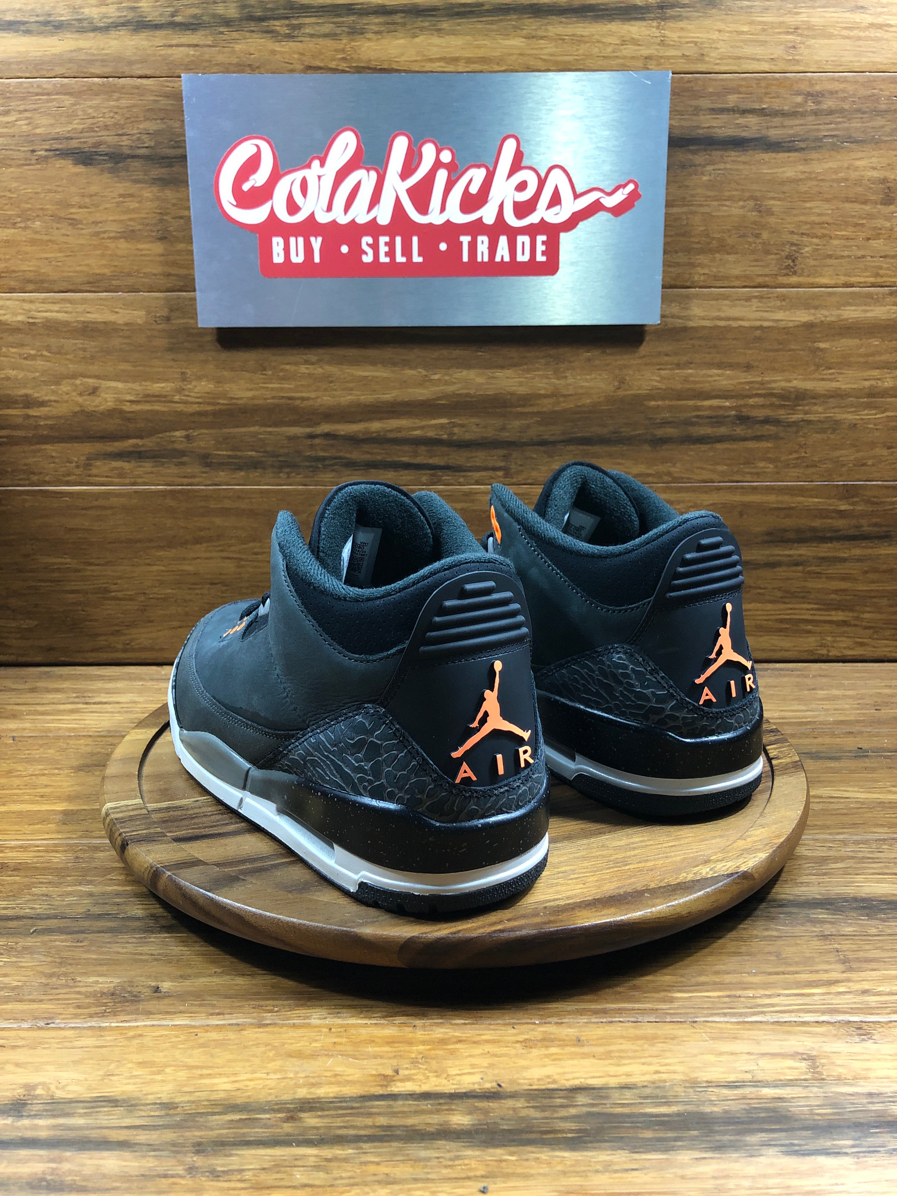 Jordan 3 Retro Fear Pack (2023)