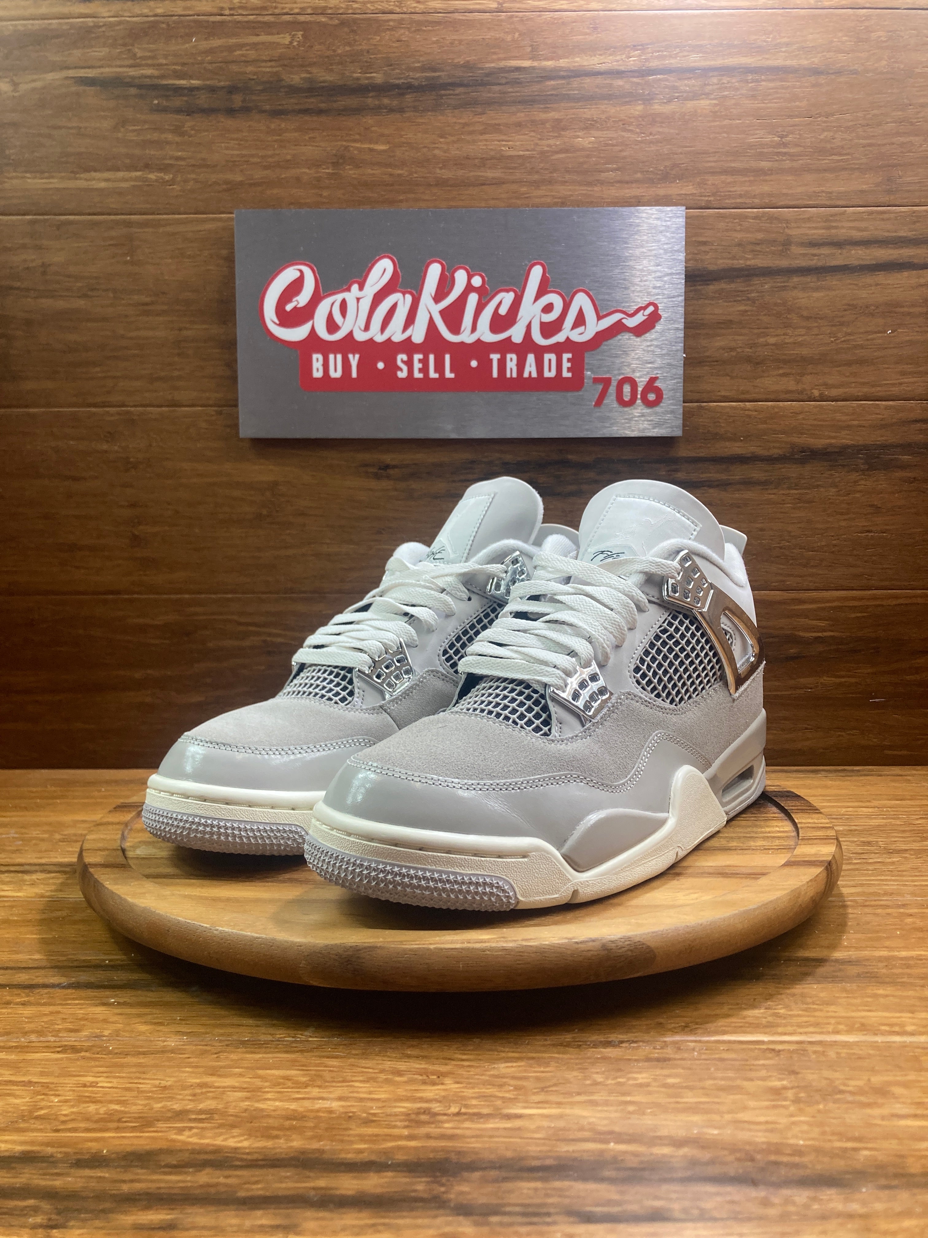 Jordan 4 Retro Frozen Moments (Women's)