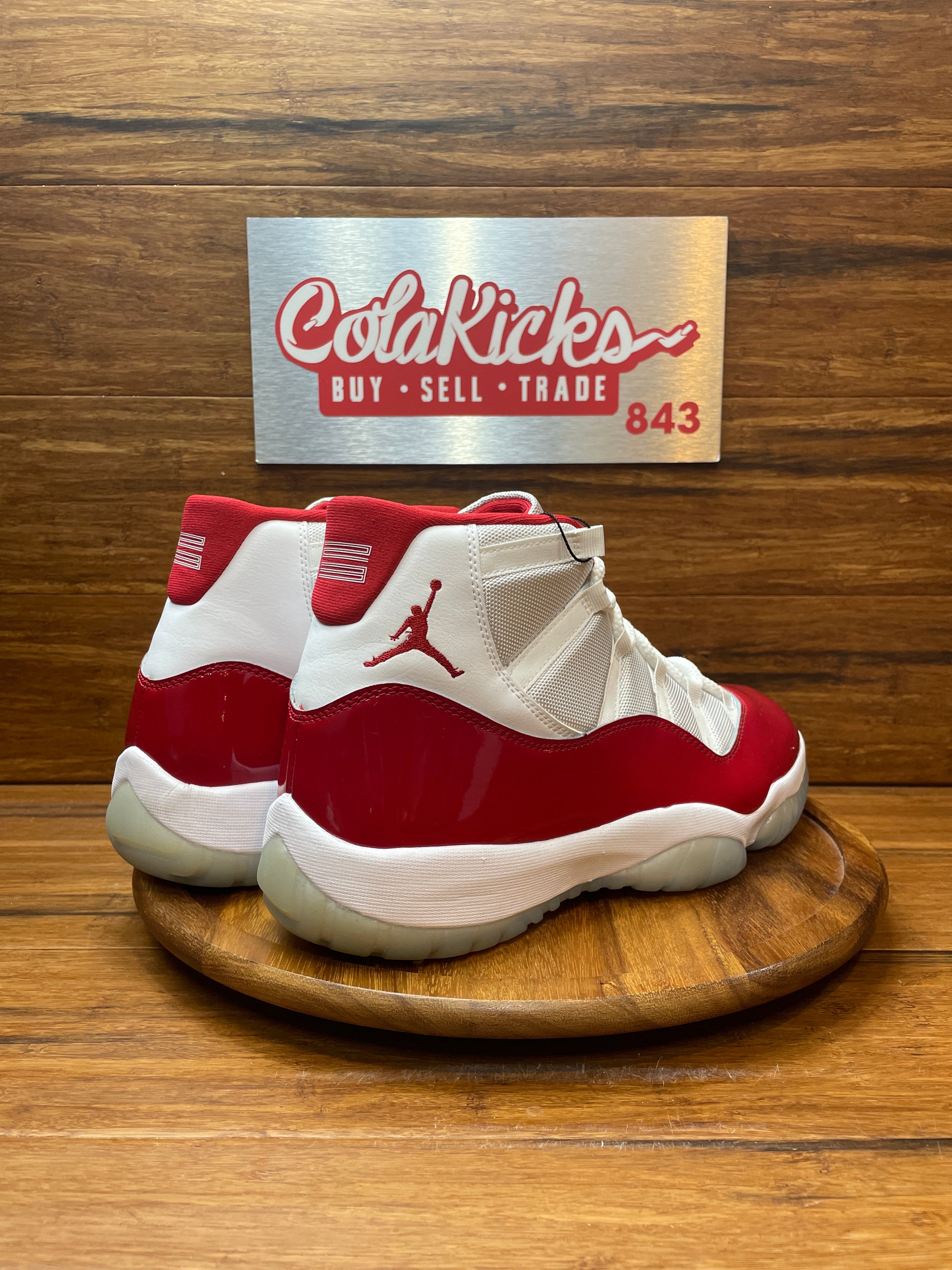 Jordan 11 Retro Cherry (2022)