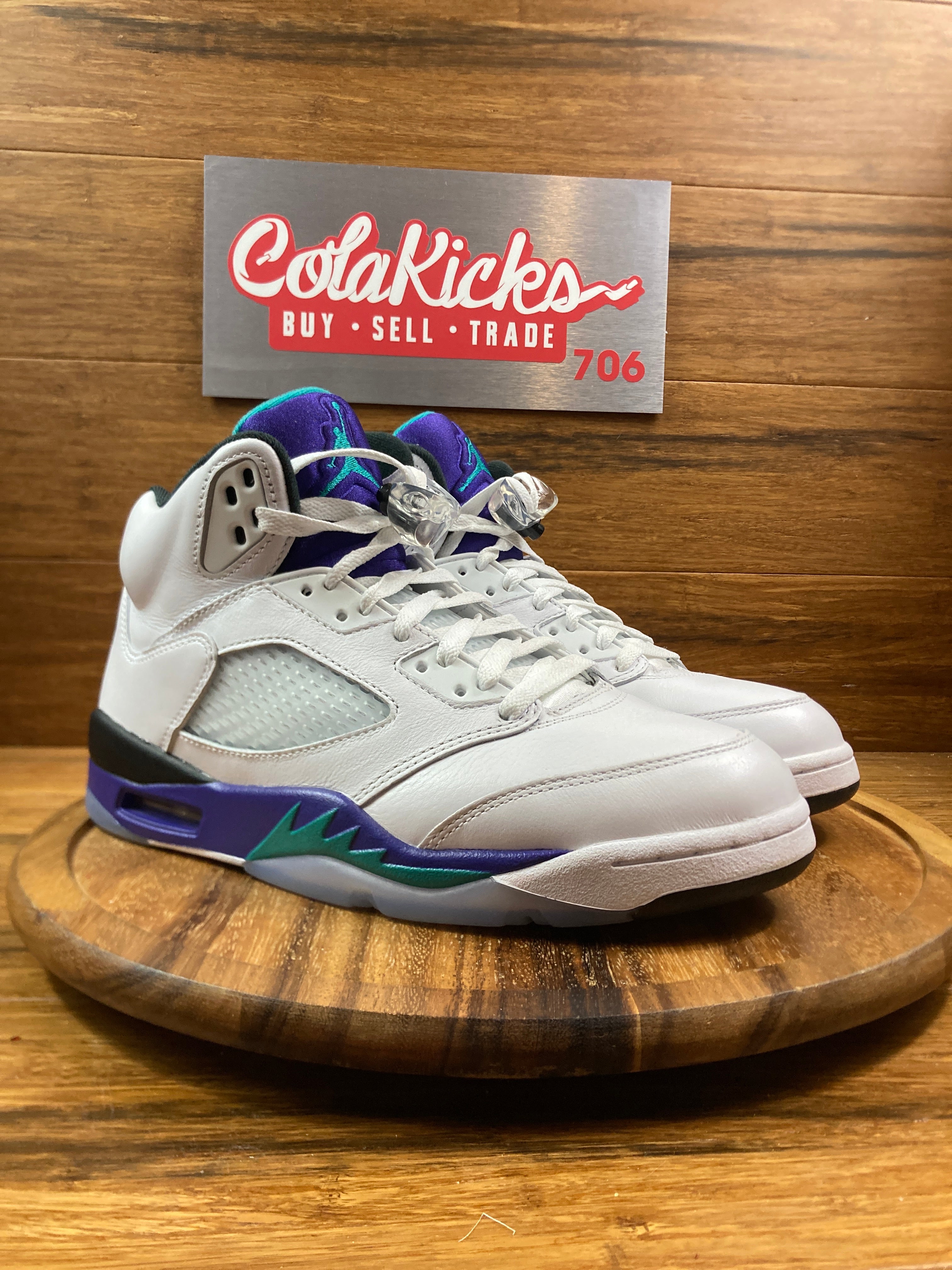 Jordan 5 Retro Grape (2025)