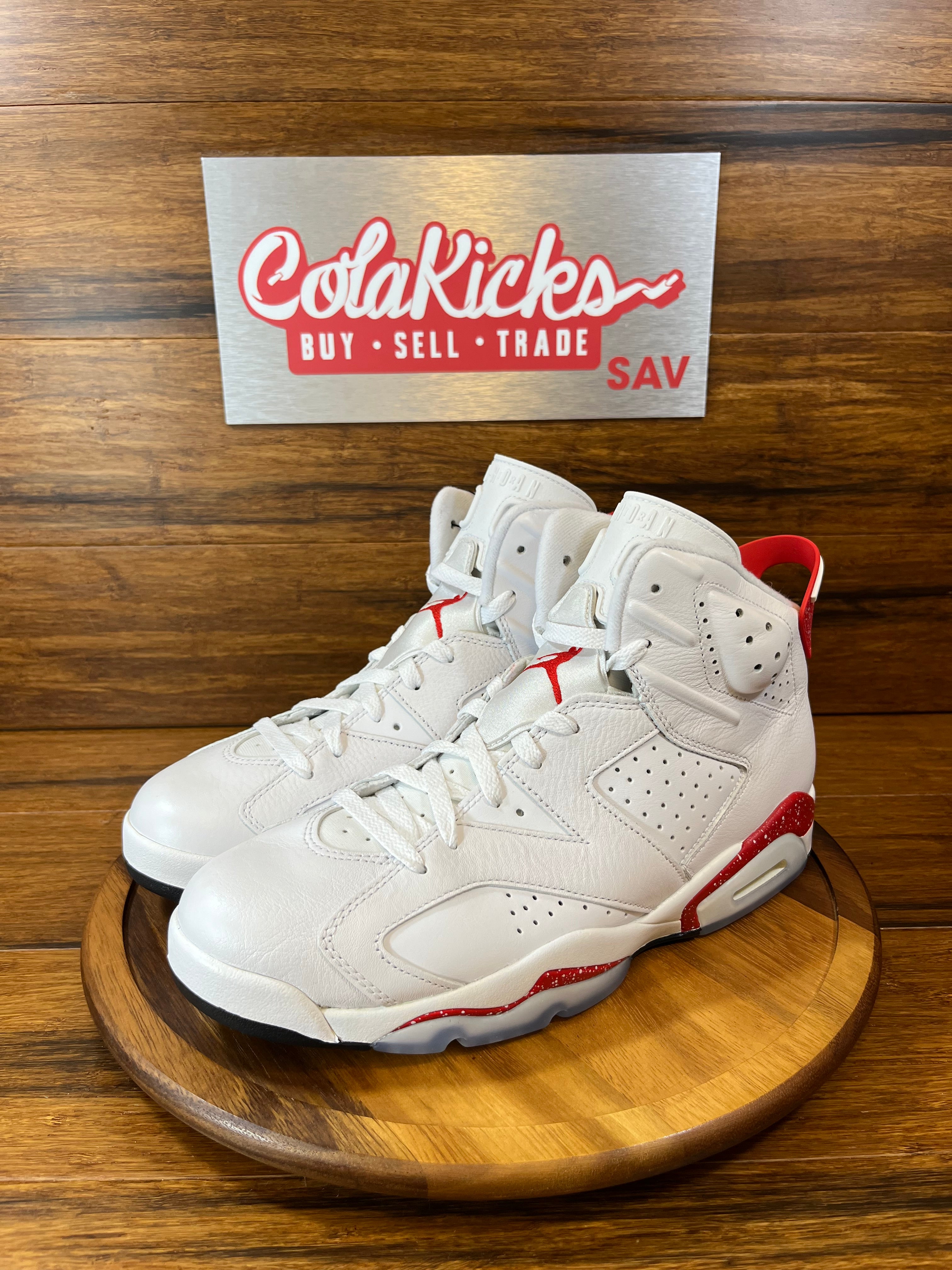 Jordan 6 Retro Red Oreo