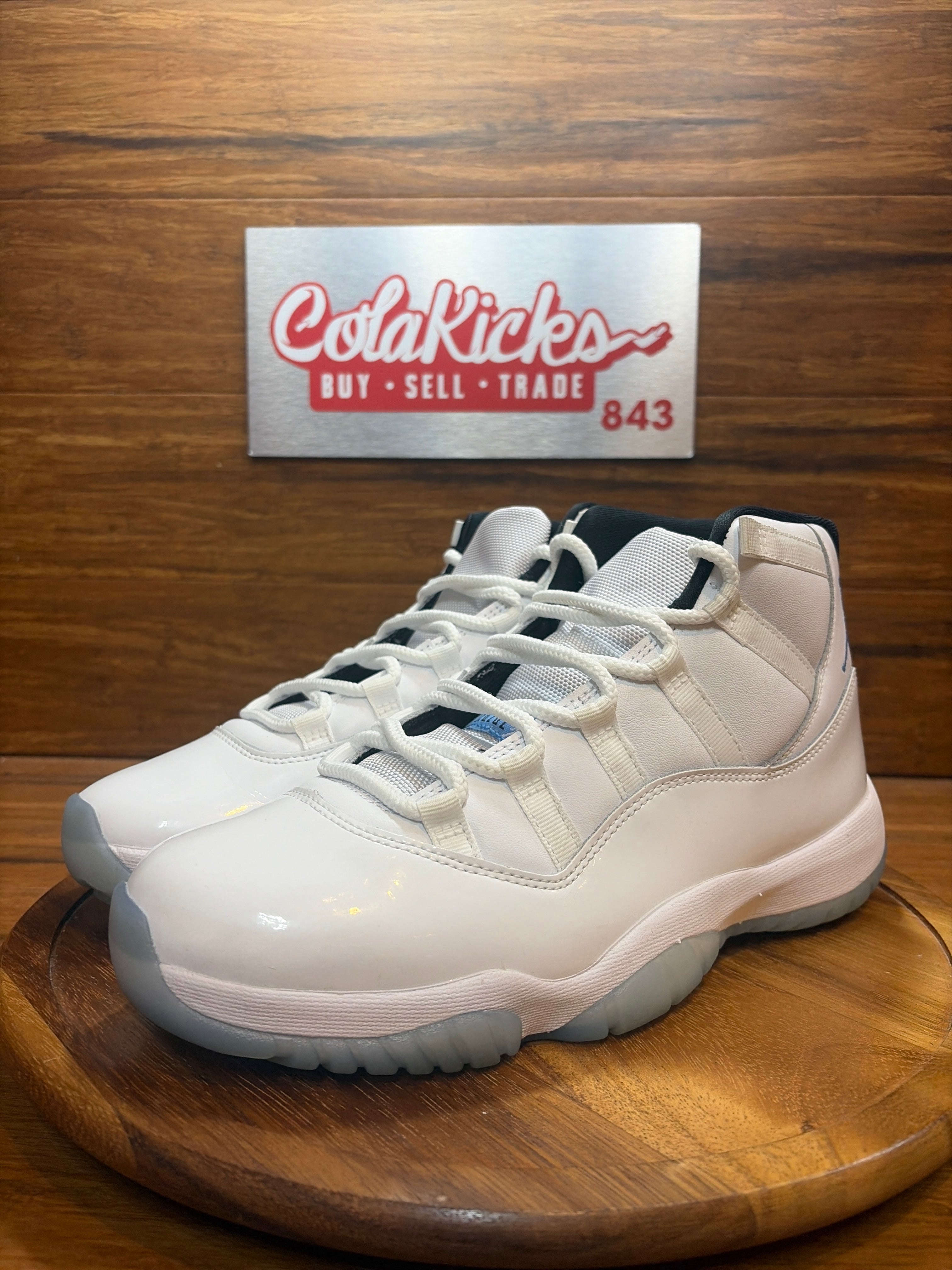 Jordan 11 Retro Legend Blue (2024)